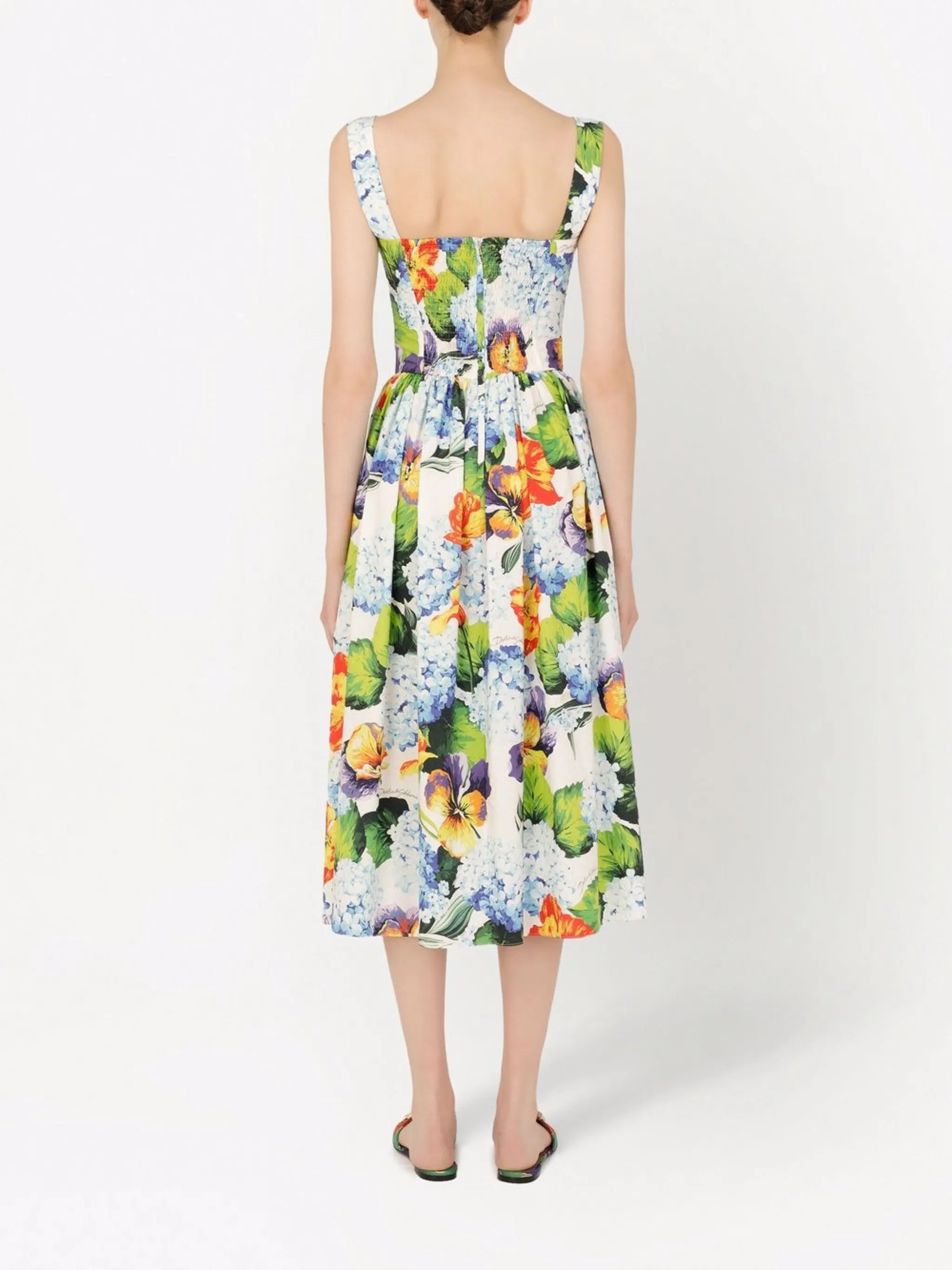 sweetheart-neck graphic-print dress