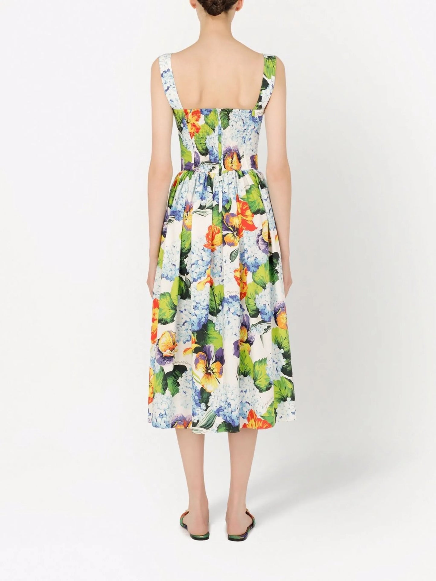 sweetheart-neck graphic-print dress