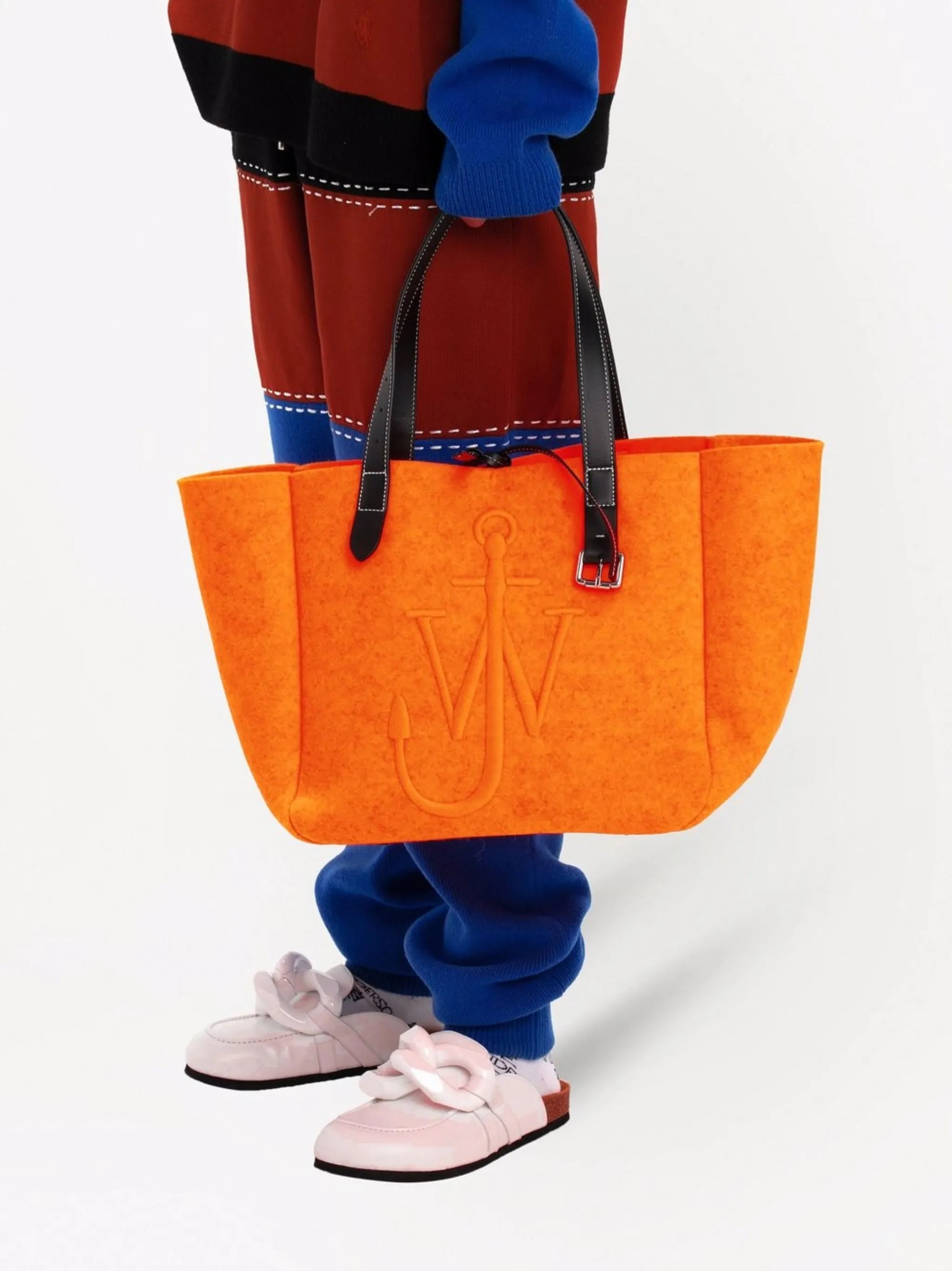 Belt embroidered-logo tote bag