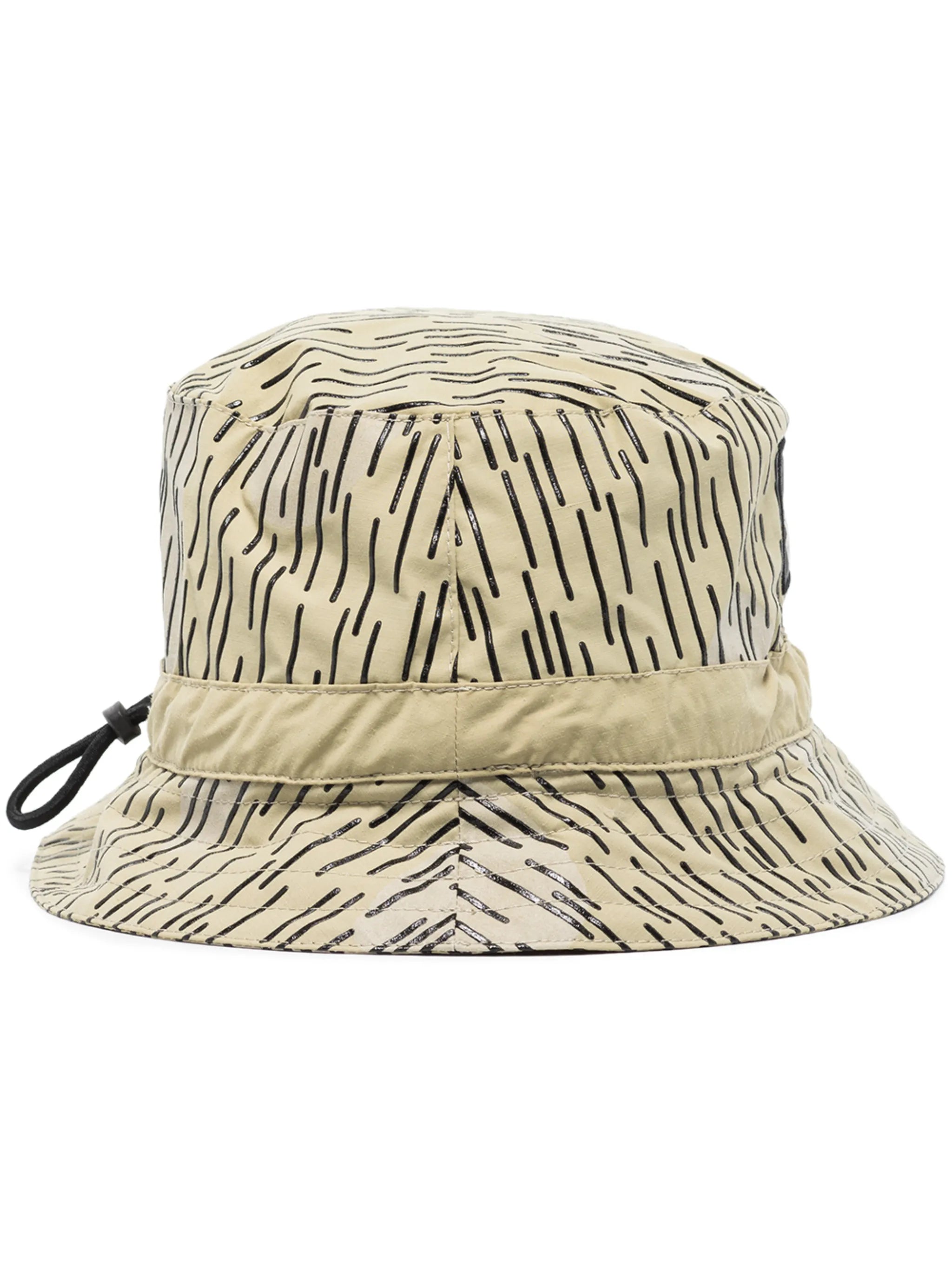 Compass logo printed bucket hat
