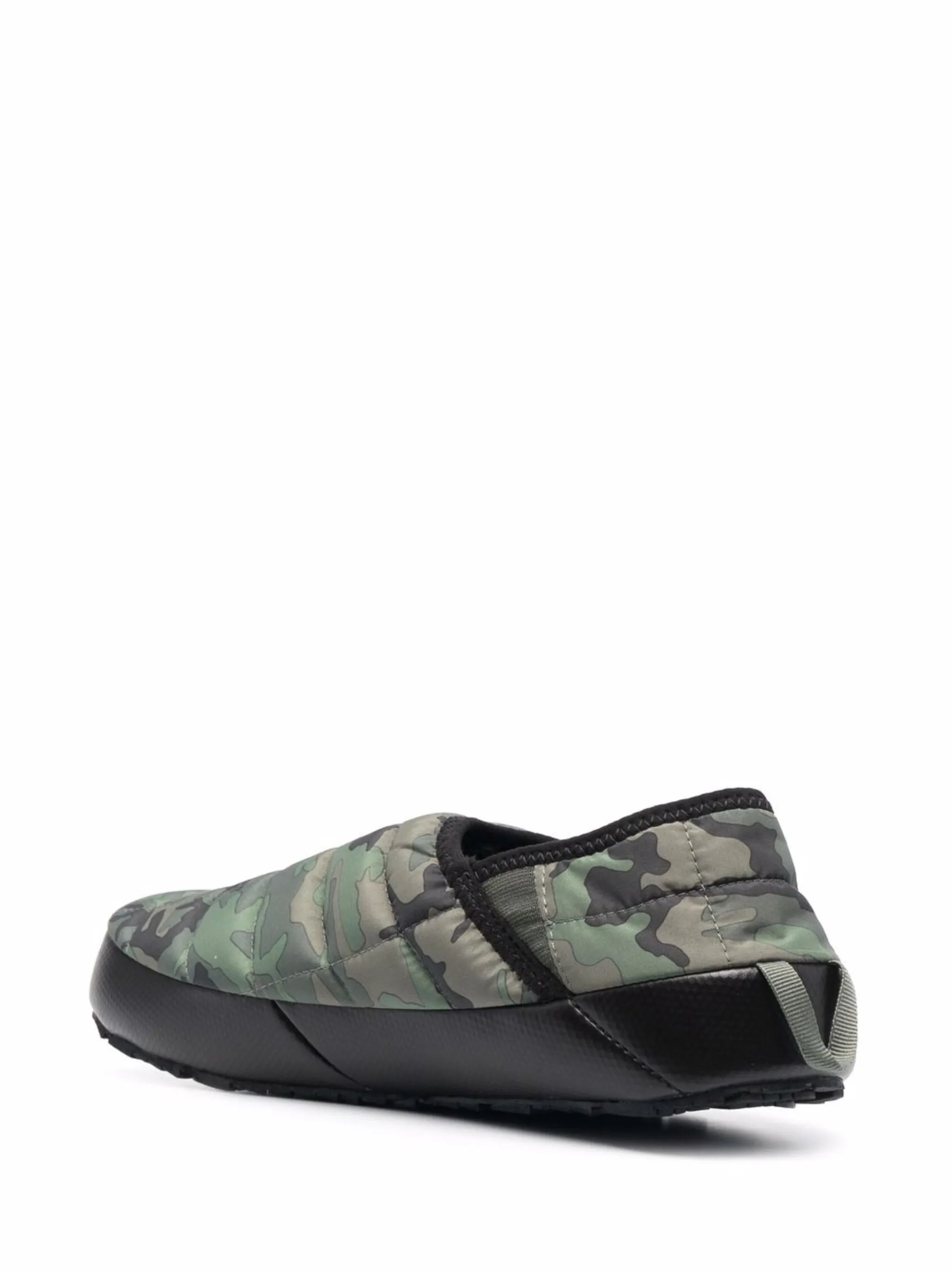 camouflage-print padded slippers