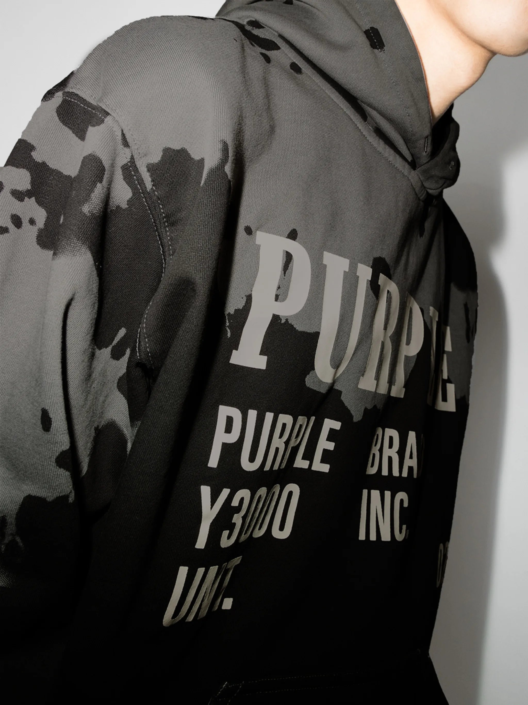 logo-print long-sleeve hoodie