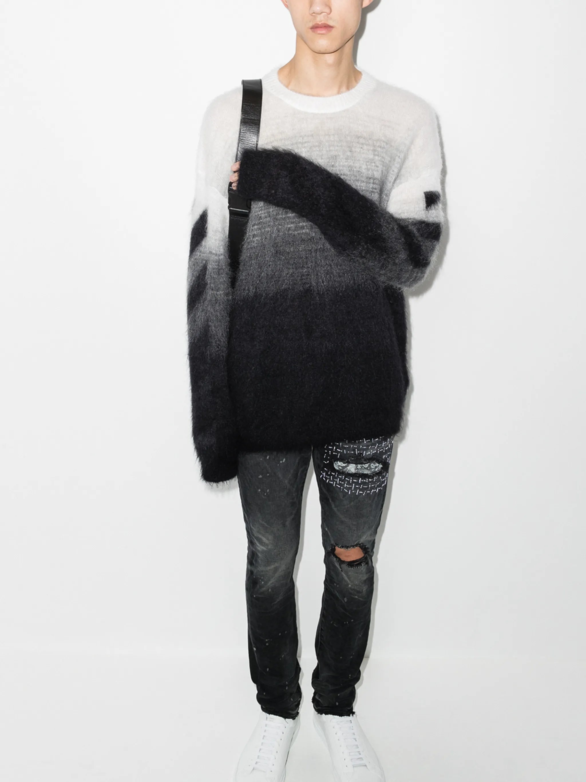 distressed-effect ripped skinny jeans