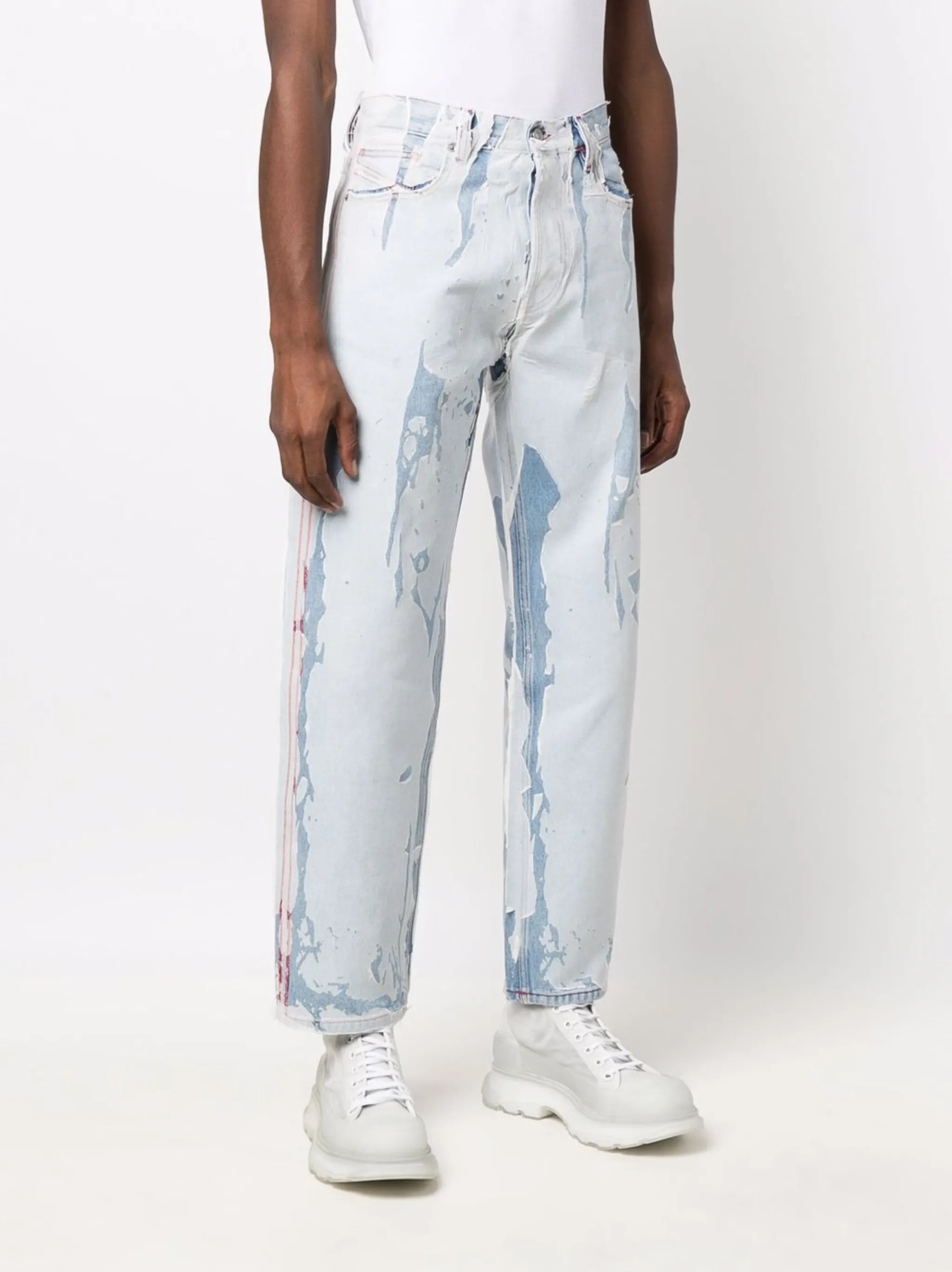 Peel-Off Effect straight-leg jeans