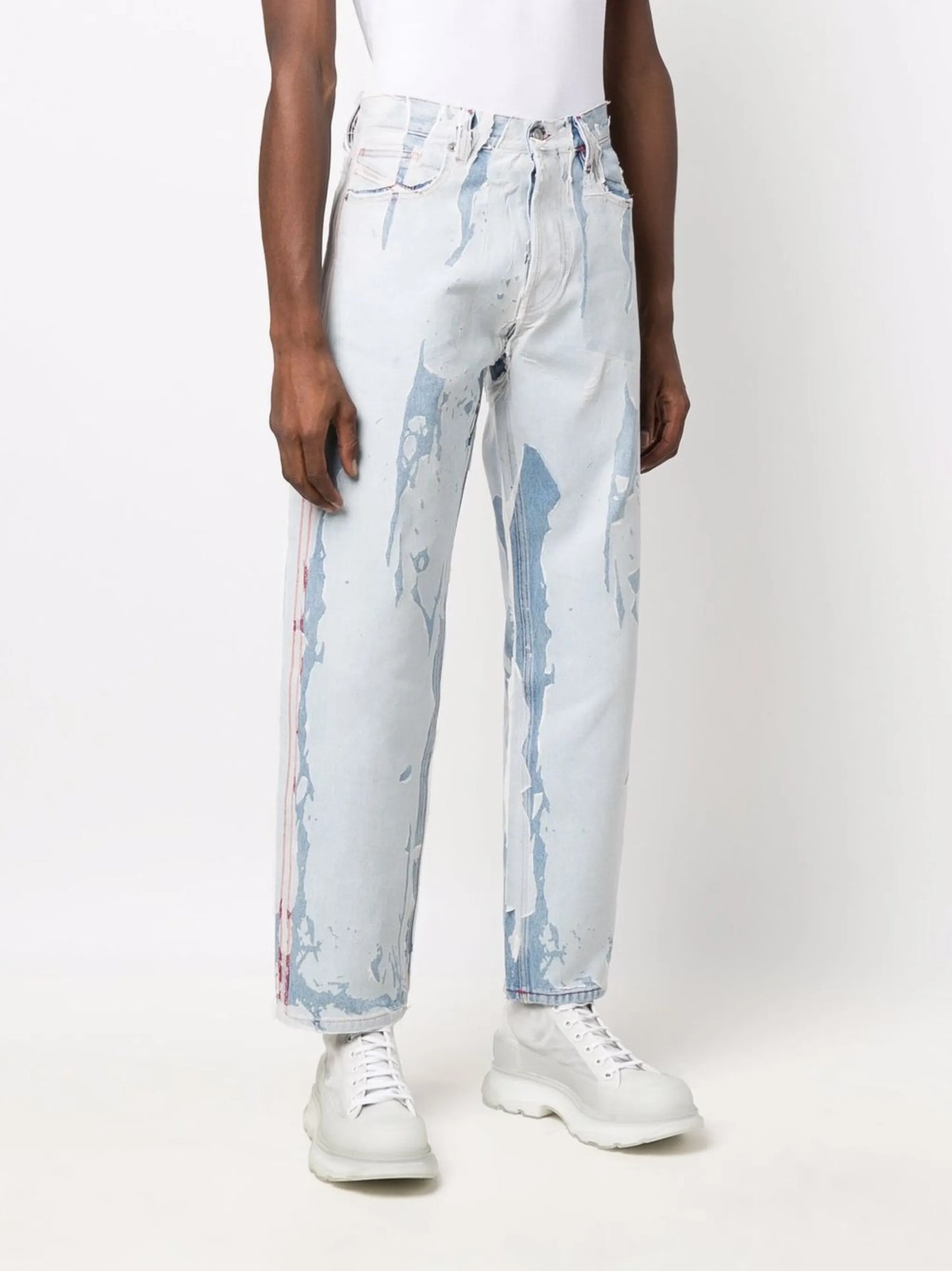 Peel-Off Effect straight-leg jeans