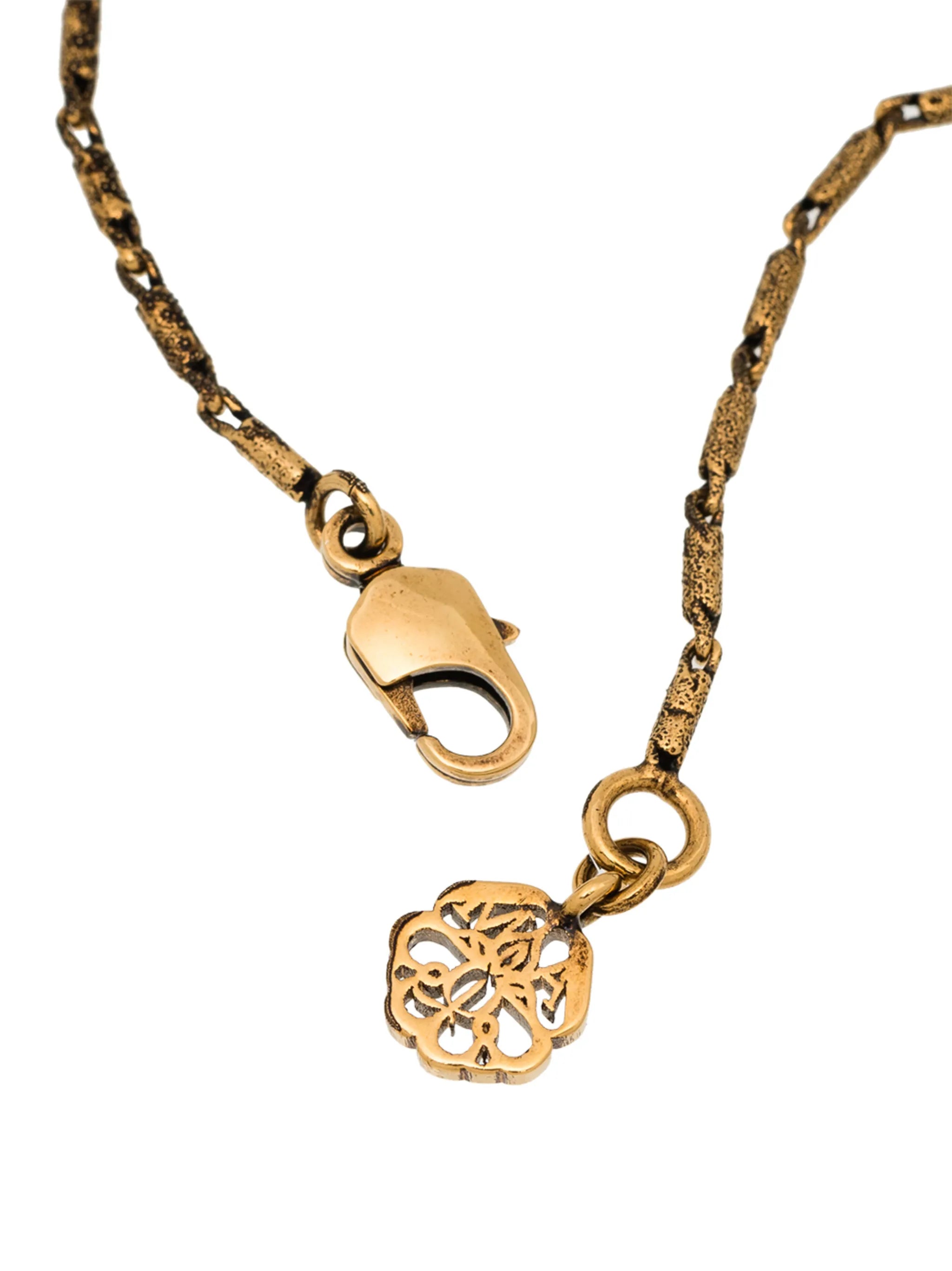 Molten pendant necklace