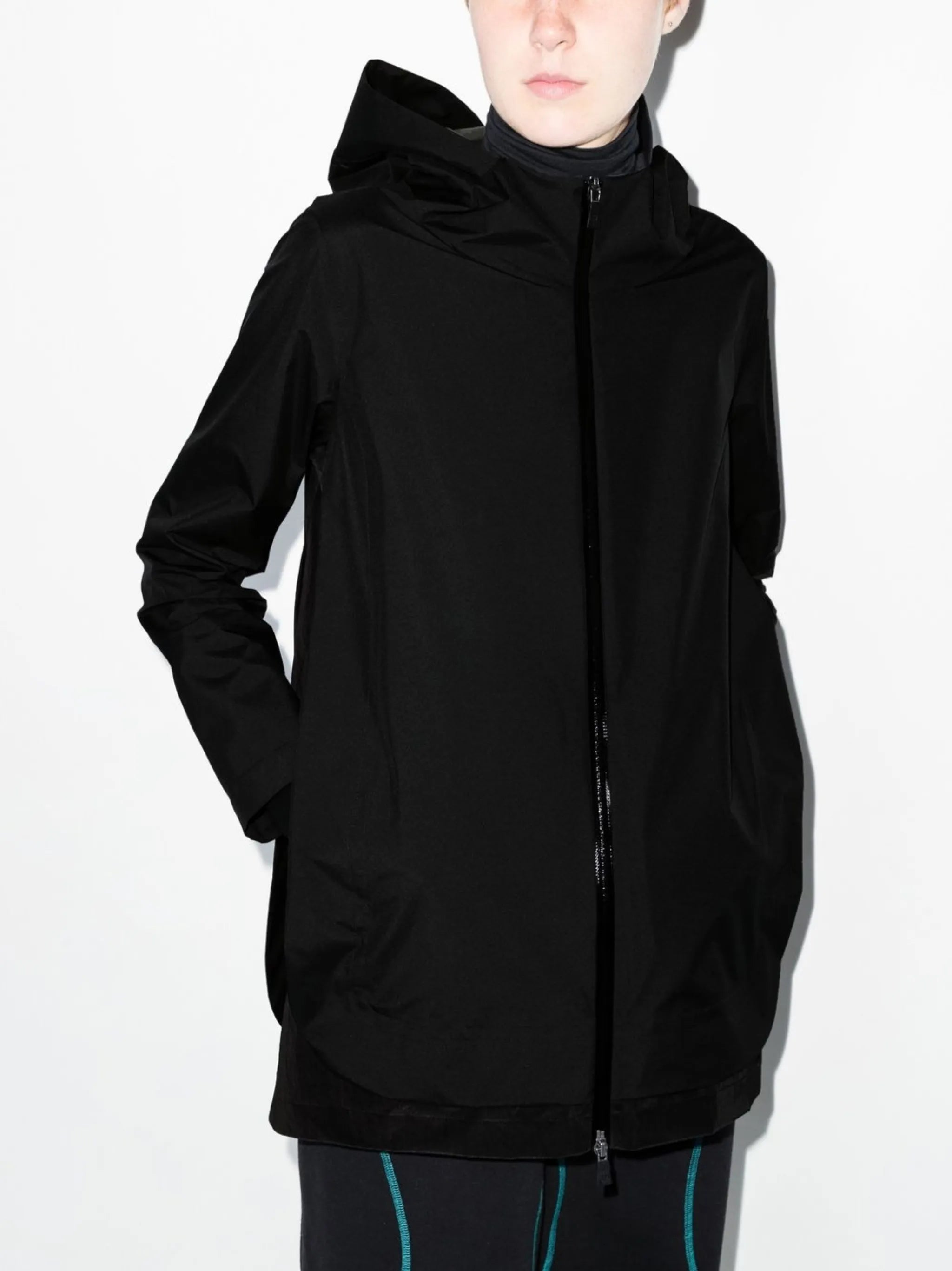 Laminar hooded jacket