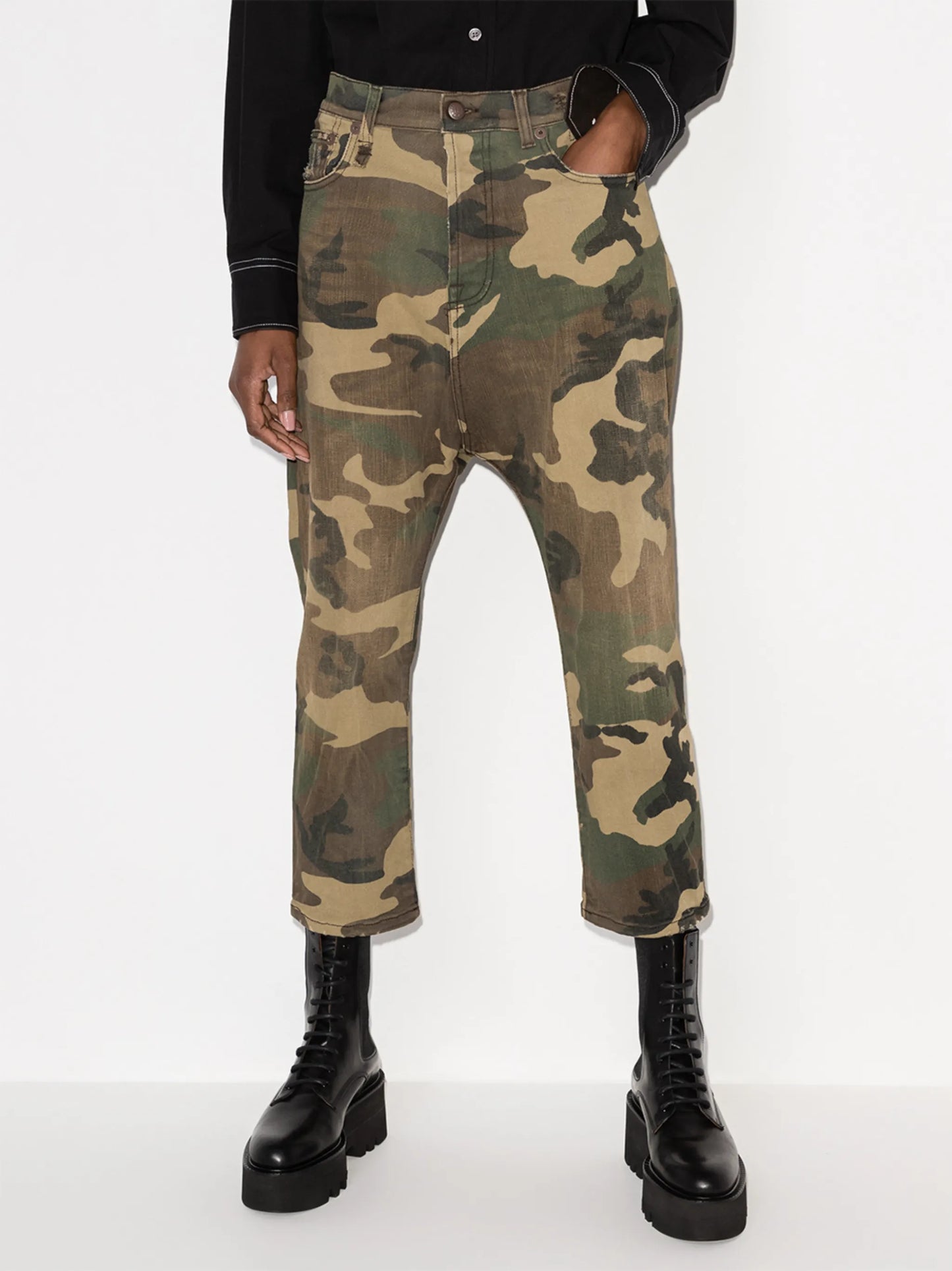 Tailor camouflage-print straight-leg jeans