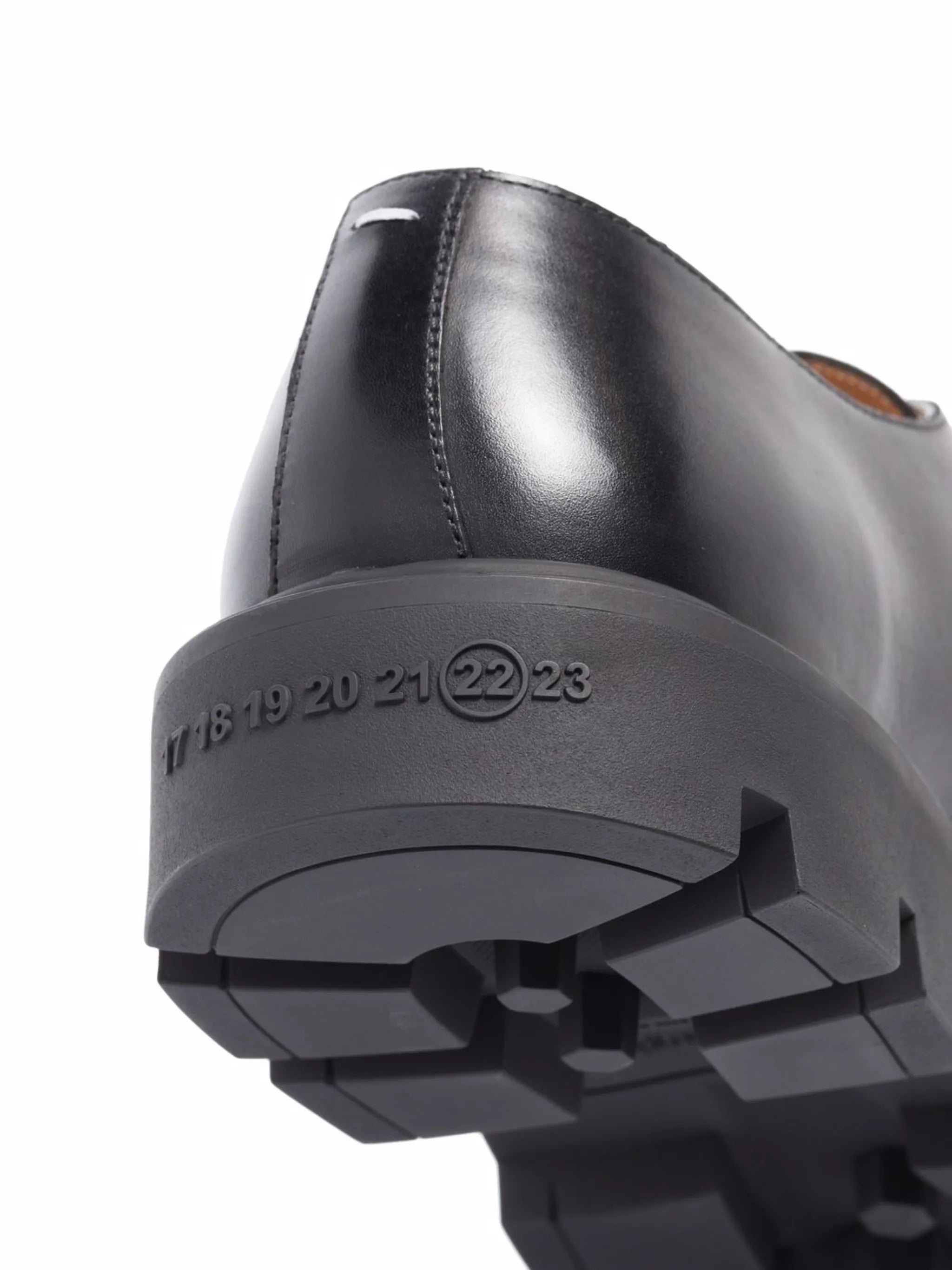 square toe Derby shoes