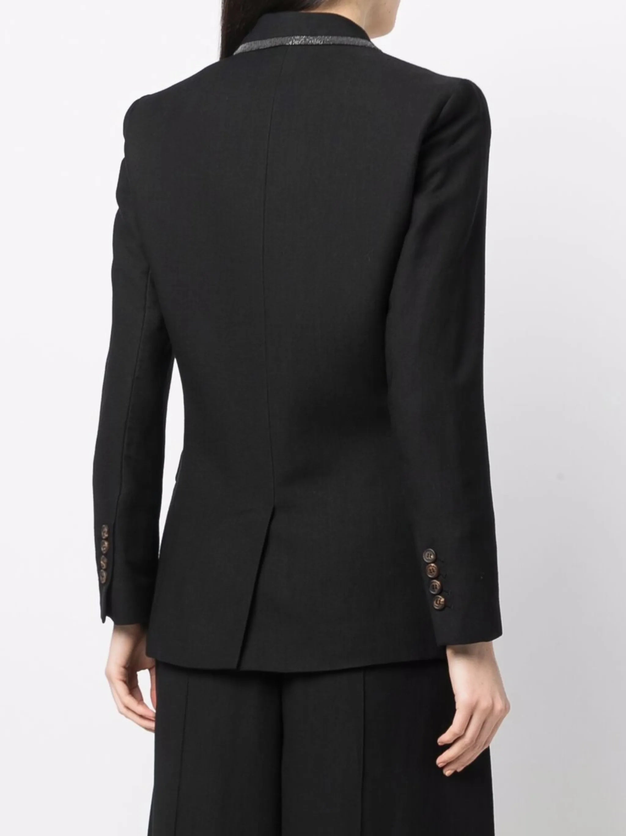 peak-lapel single-breasted blazer
