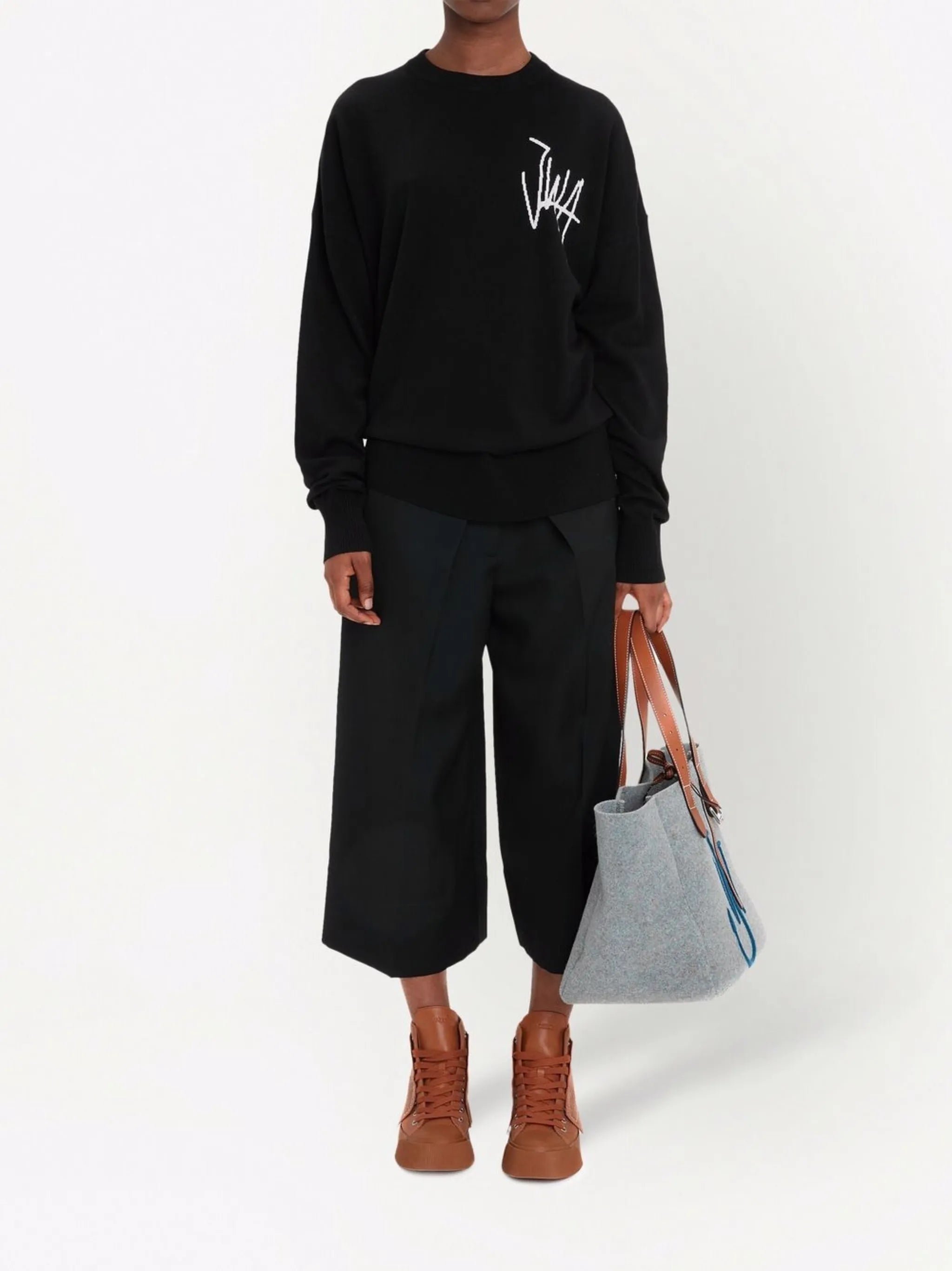 intarsia-logo crew neck jumper
