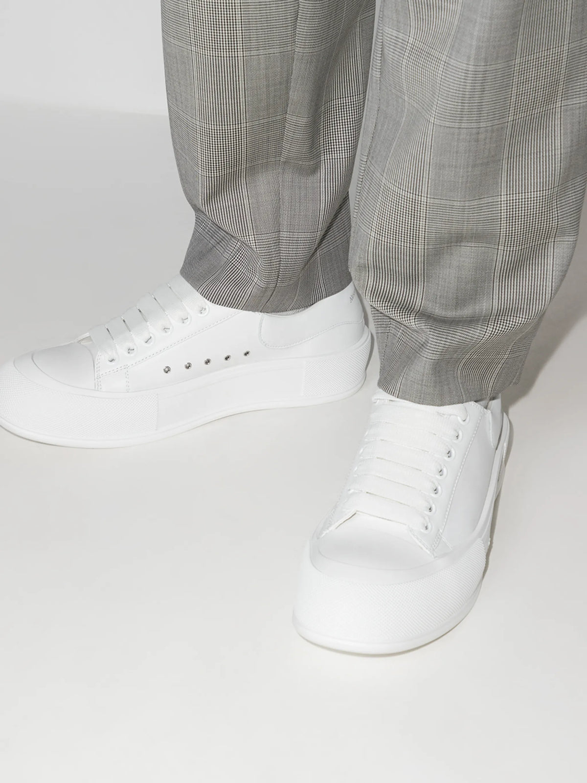 Plimsoll low-top sneakers