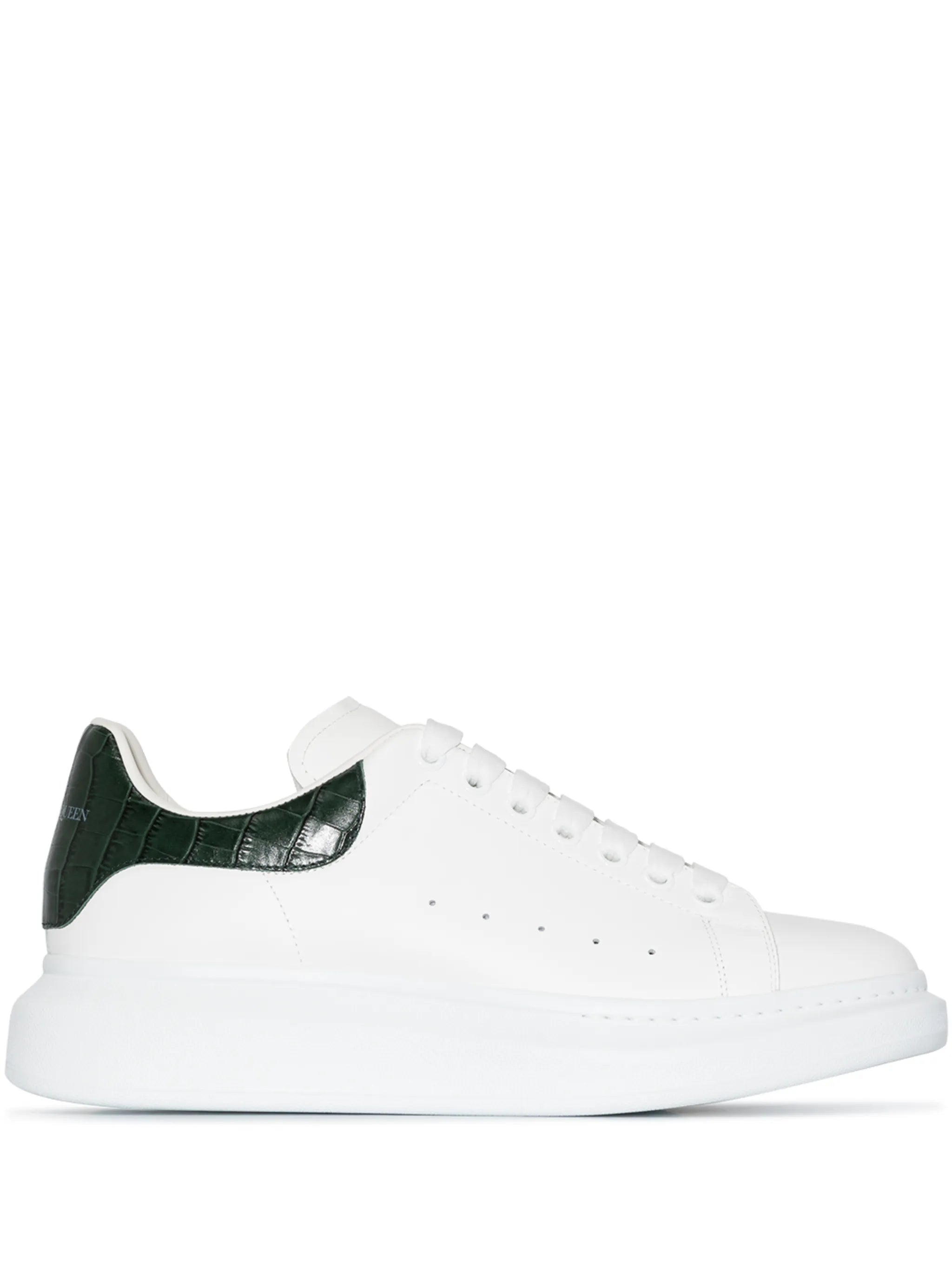 Oversized low-top sneakers