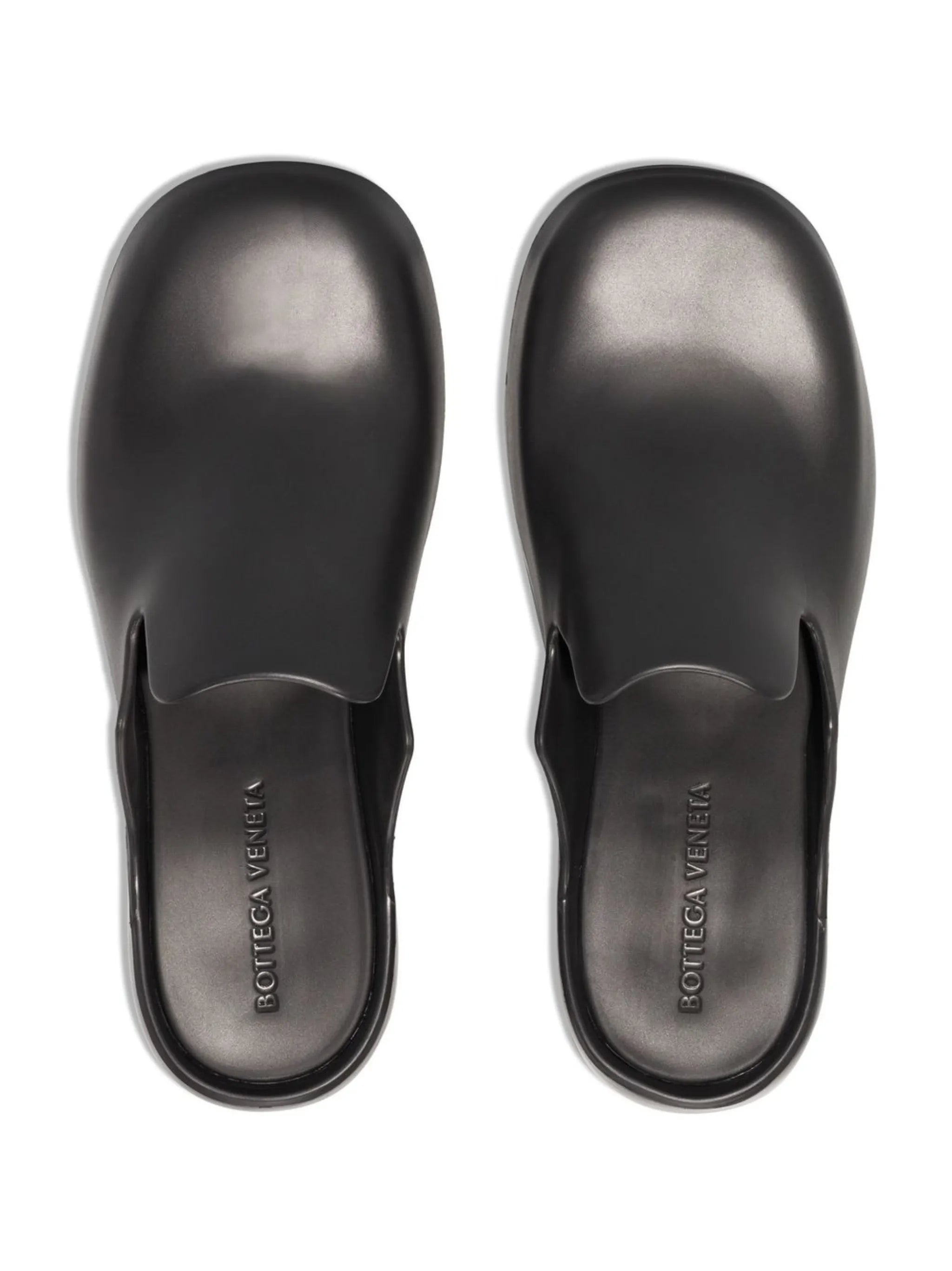 slip-on rubber clogs