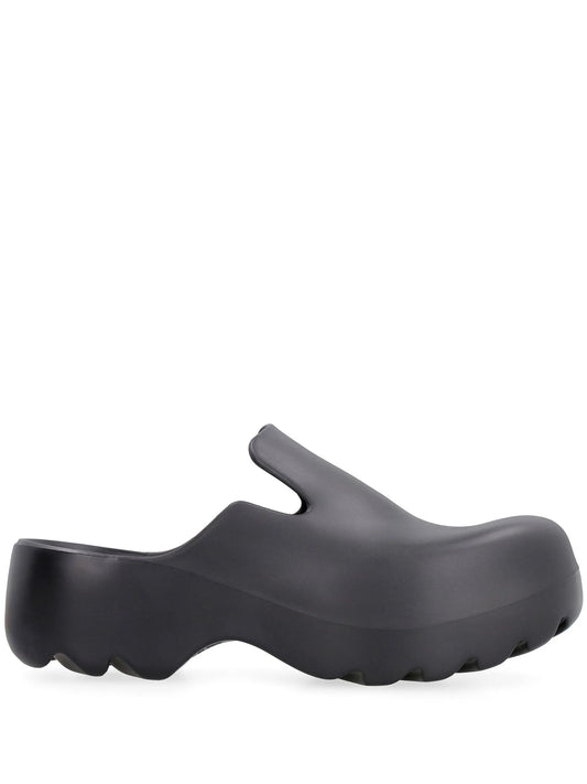 slip-on rubber clogs