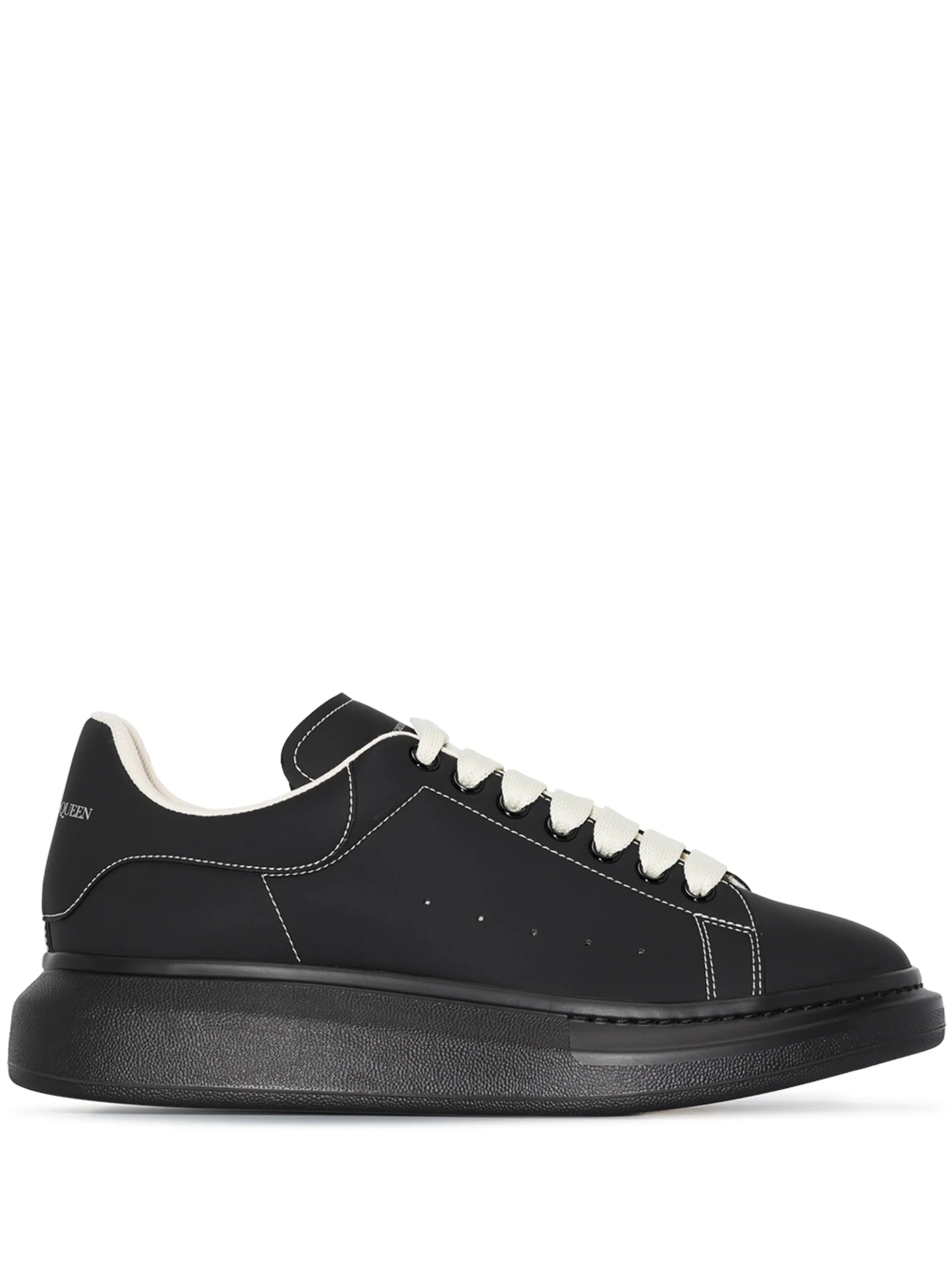 Oversized low-top sneakers