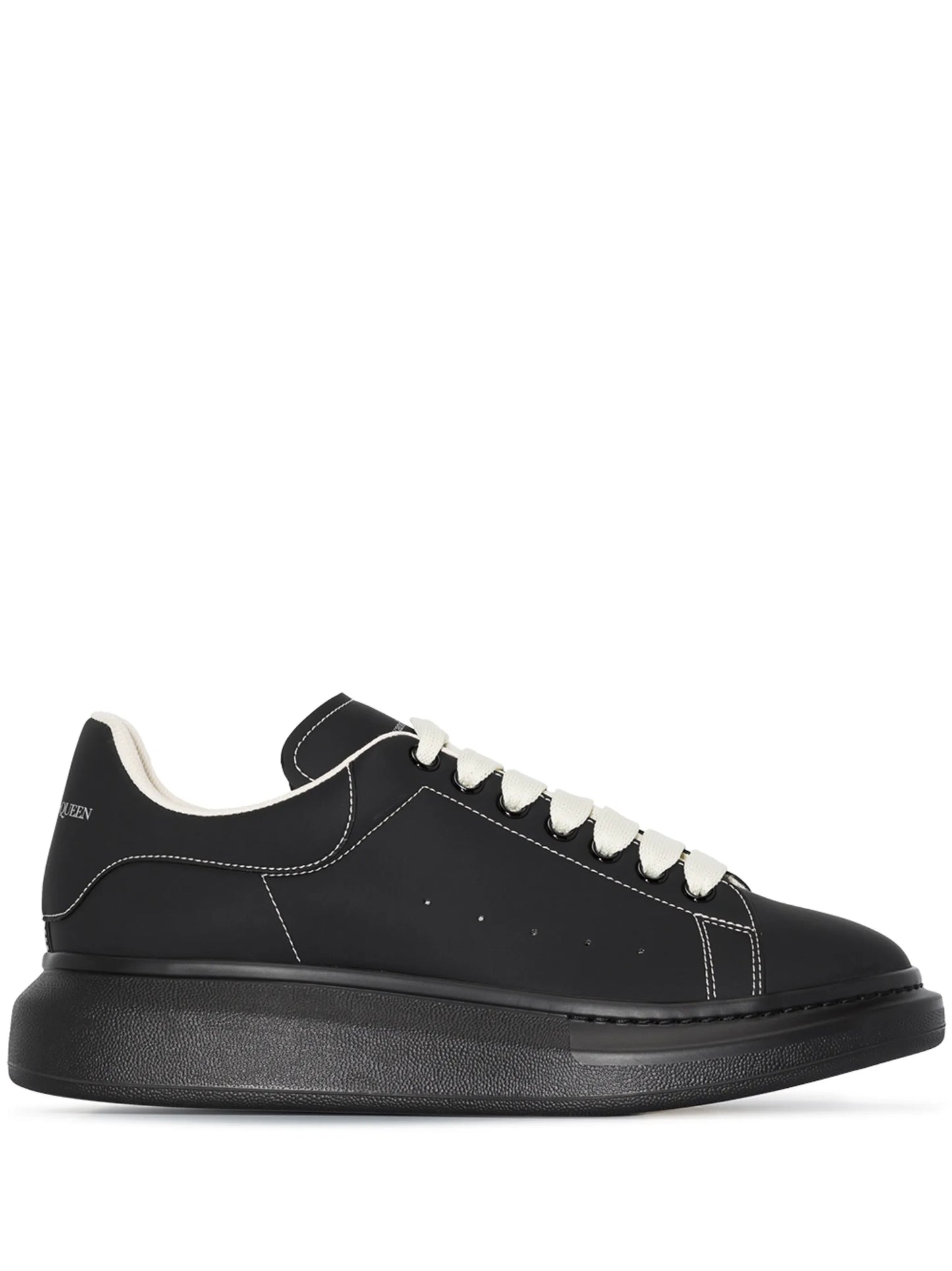 Oversized low-top sneakers