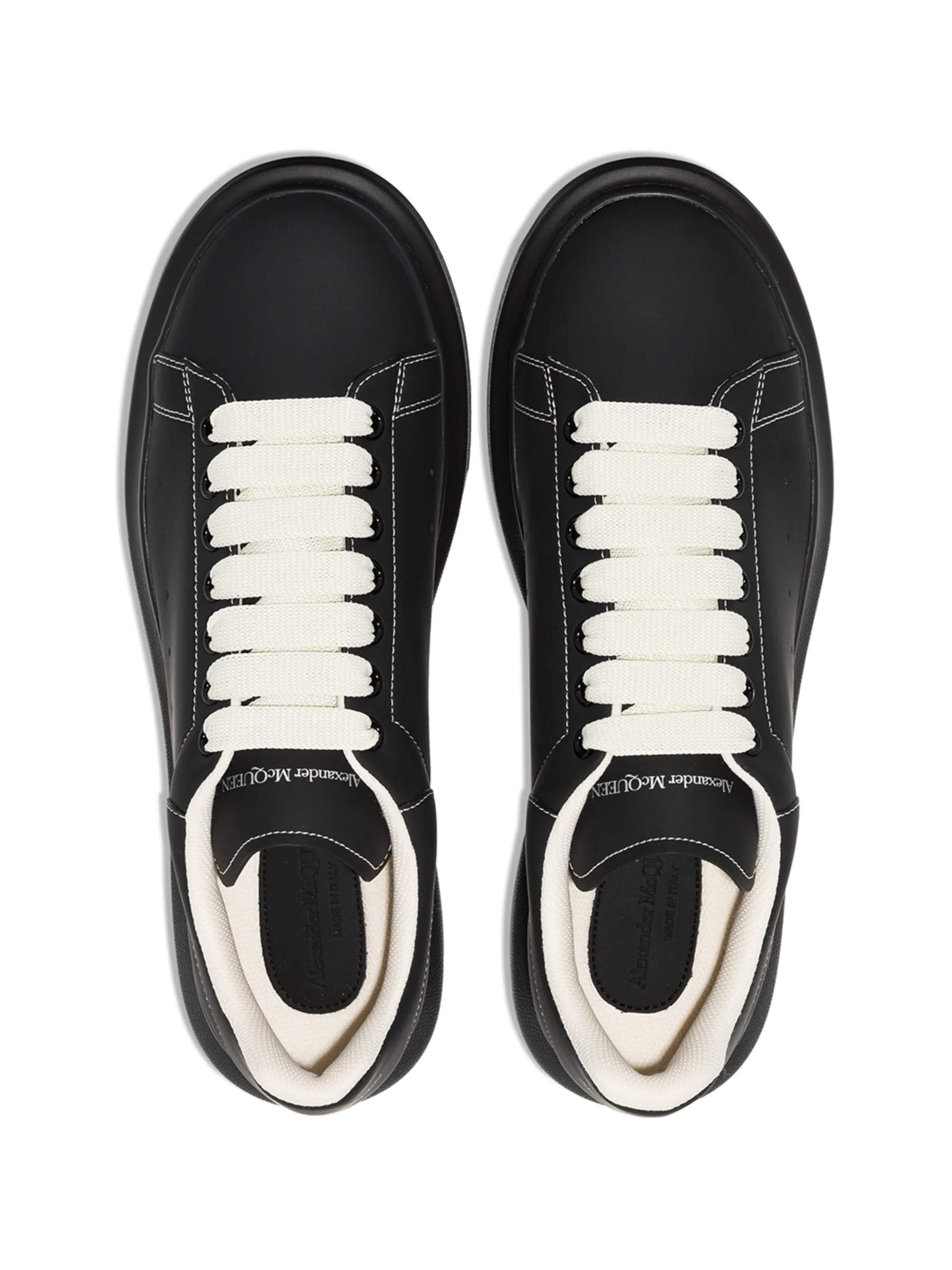 Oversized low-top sneakers