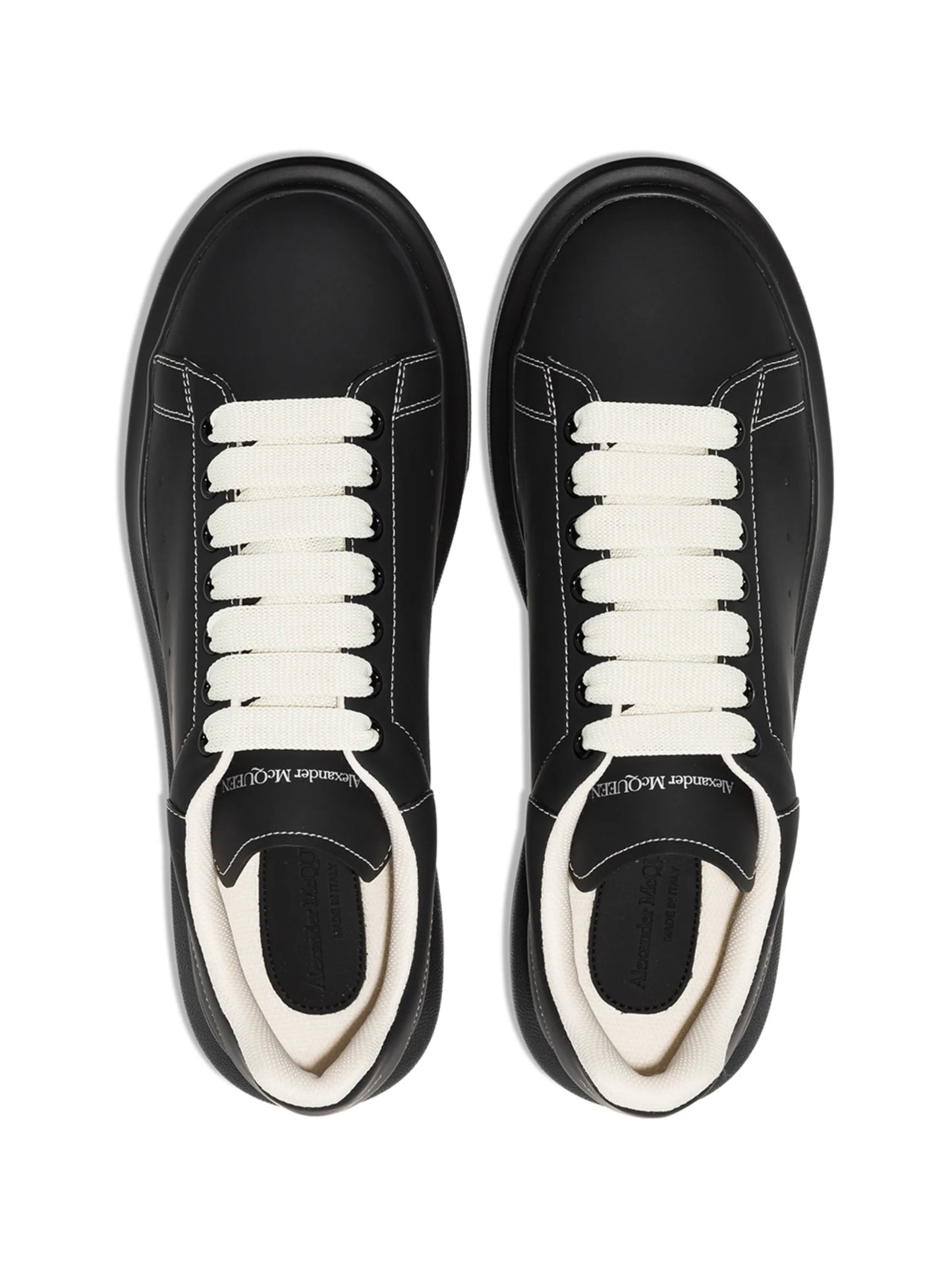 Oversized low-top sneakers