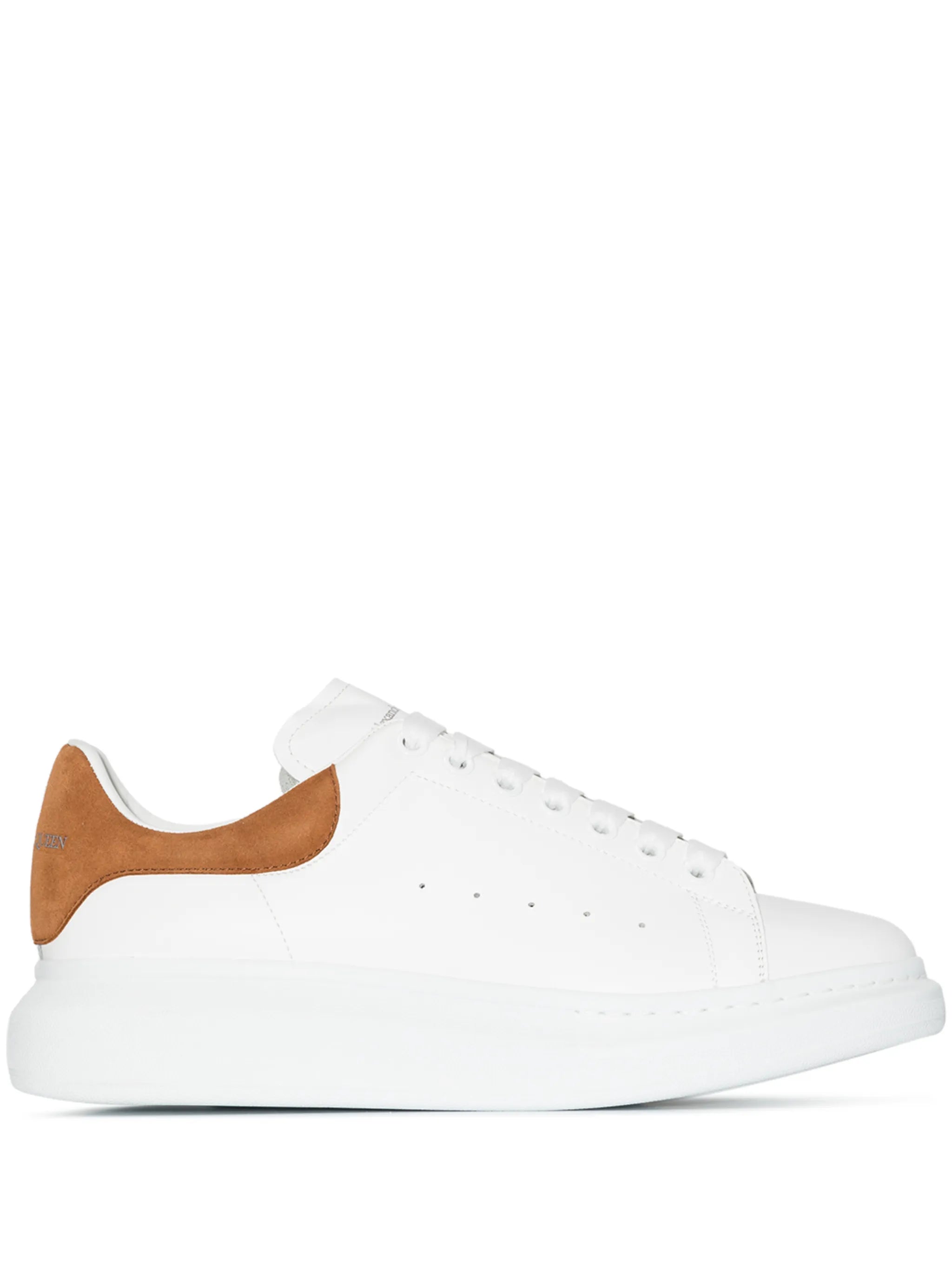 Oversized low-top sneakers