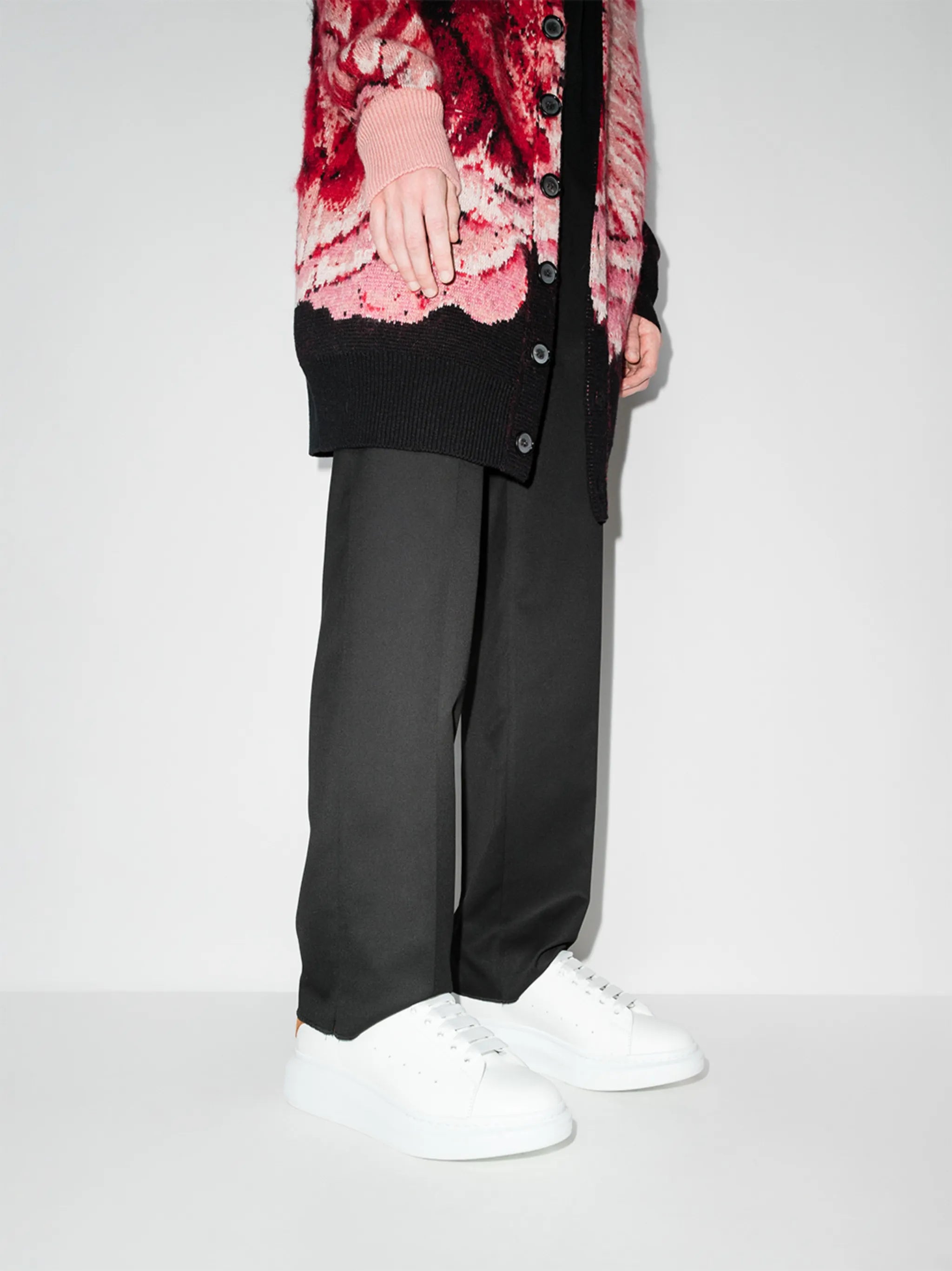 Oversized low-top sneakers
