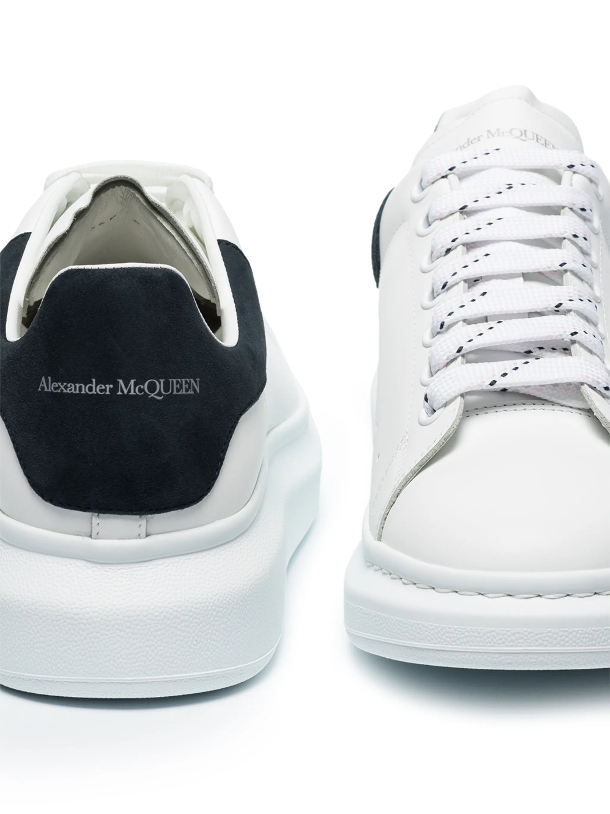 Oversized low-top sneakers