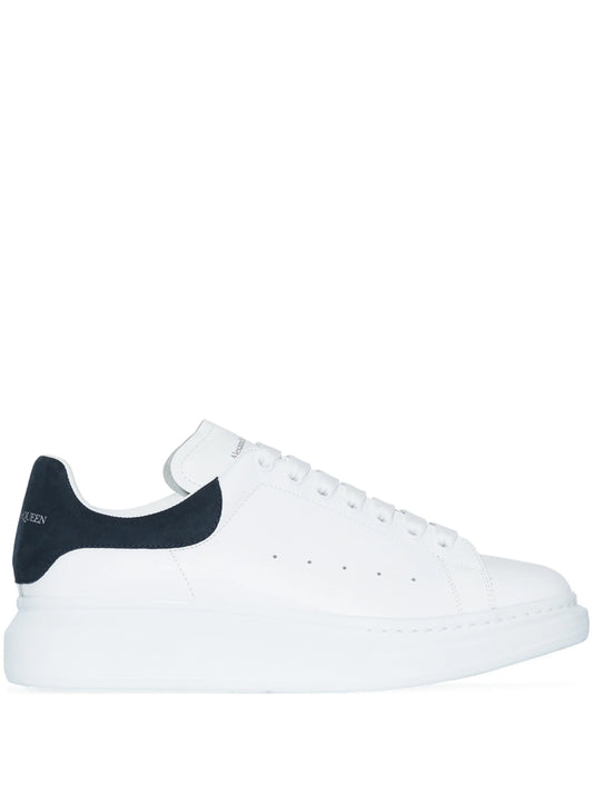 Oversized low-top sneakers