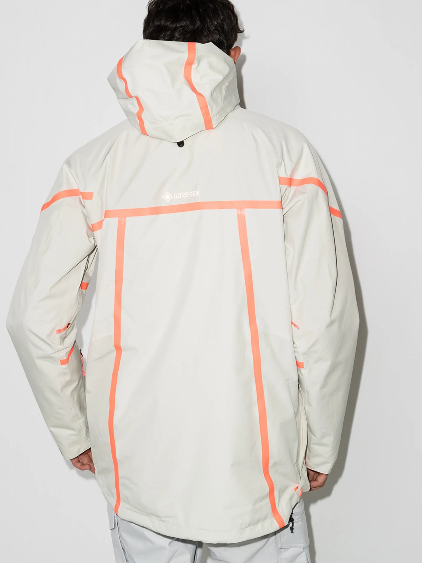 GORE-TEX® 2L Breaker jacket