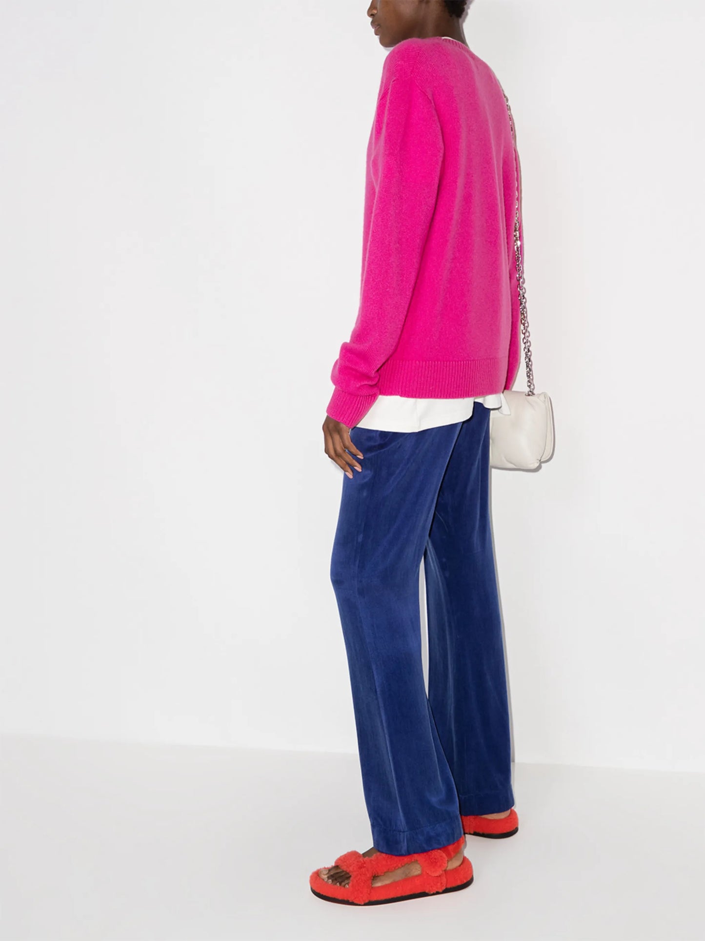 Simple crew neck jumper