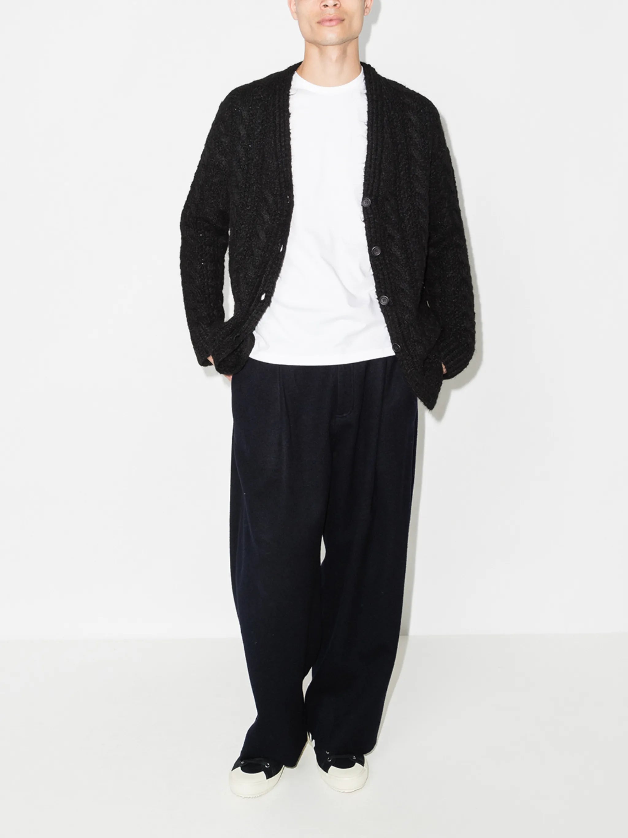 long-sleeved cotton T-shirt