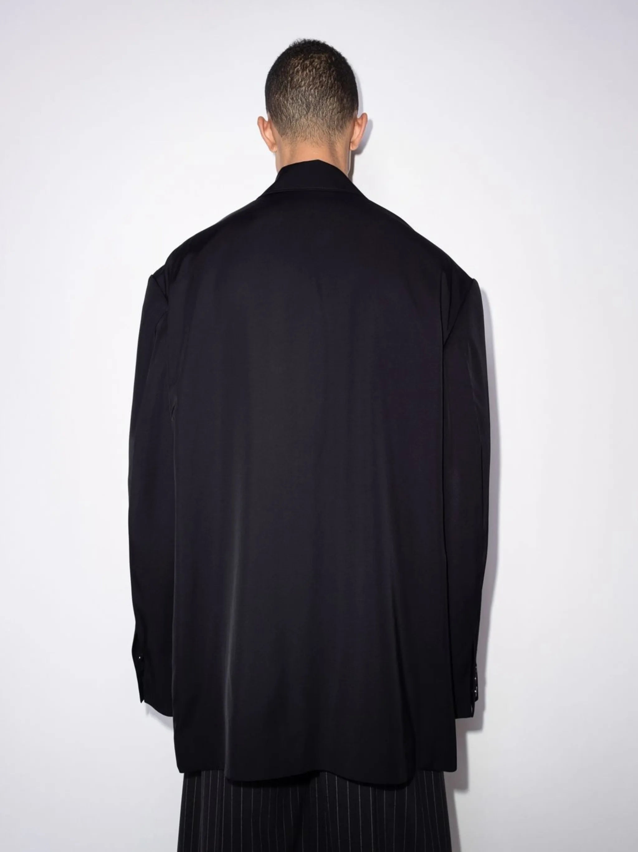 flap-pocket long-sleeve shirt jacket