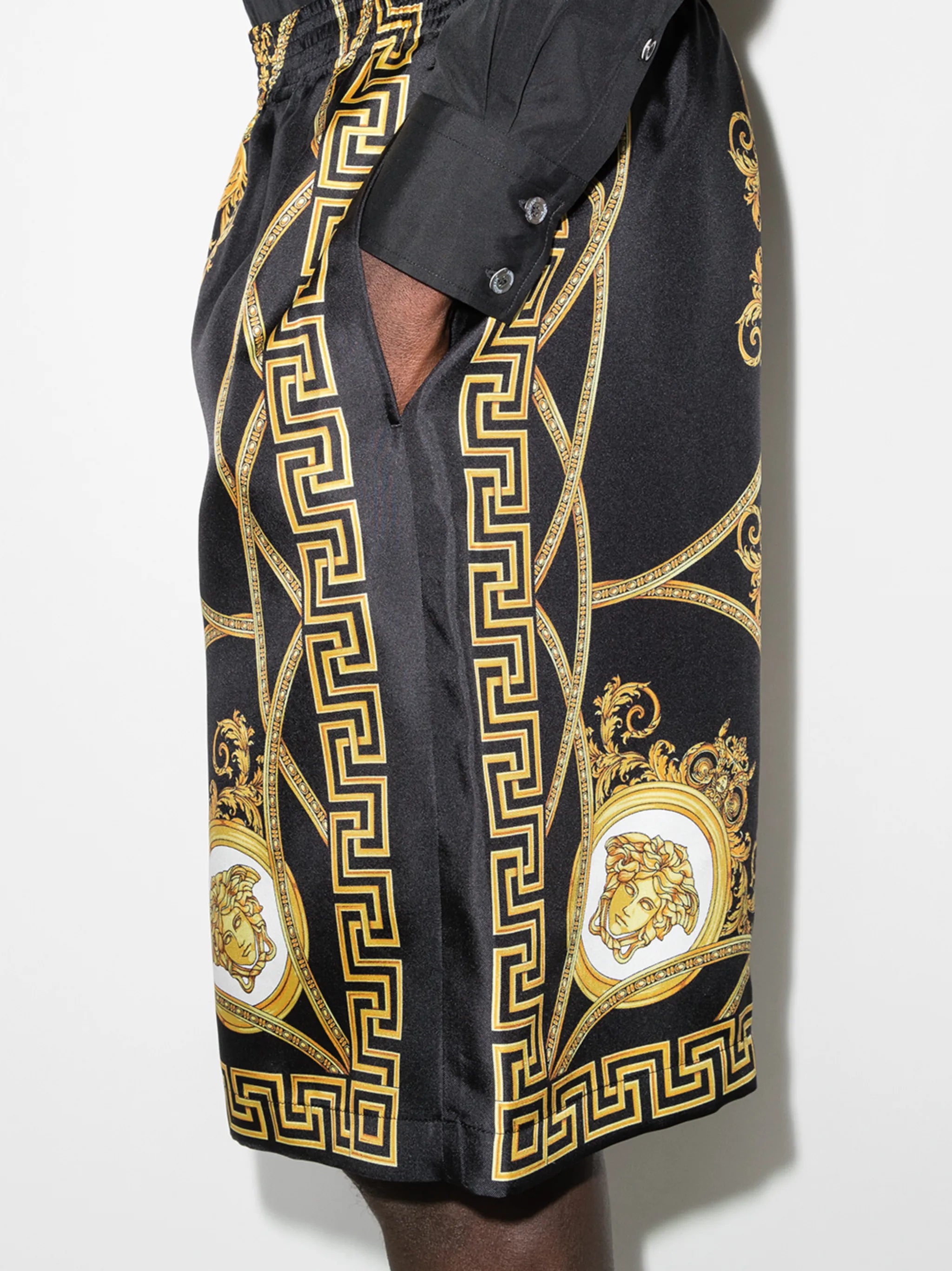 Barocco print Bermuda shorts