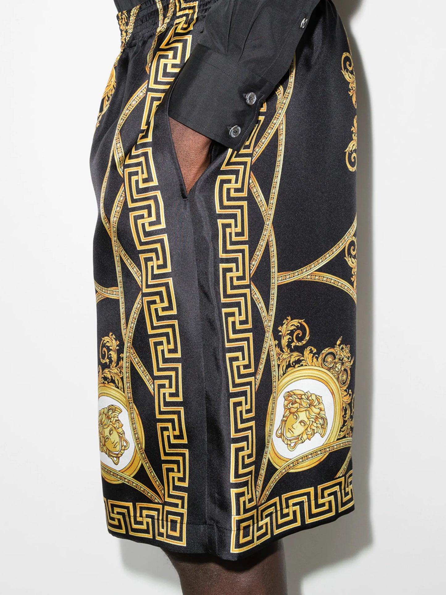 Barocco print Bermuda shorts
