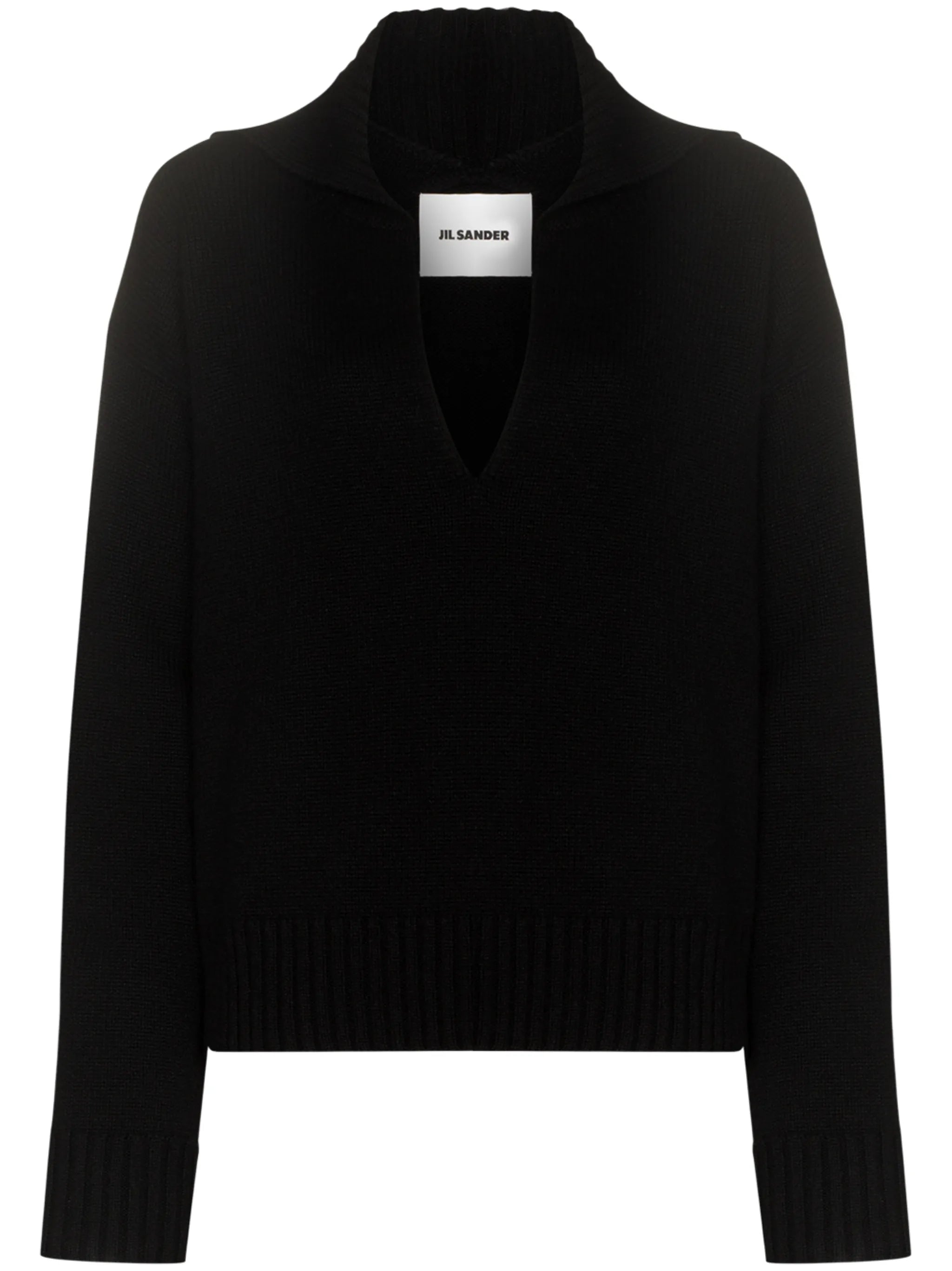 loose-fit V-neck jumper