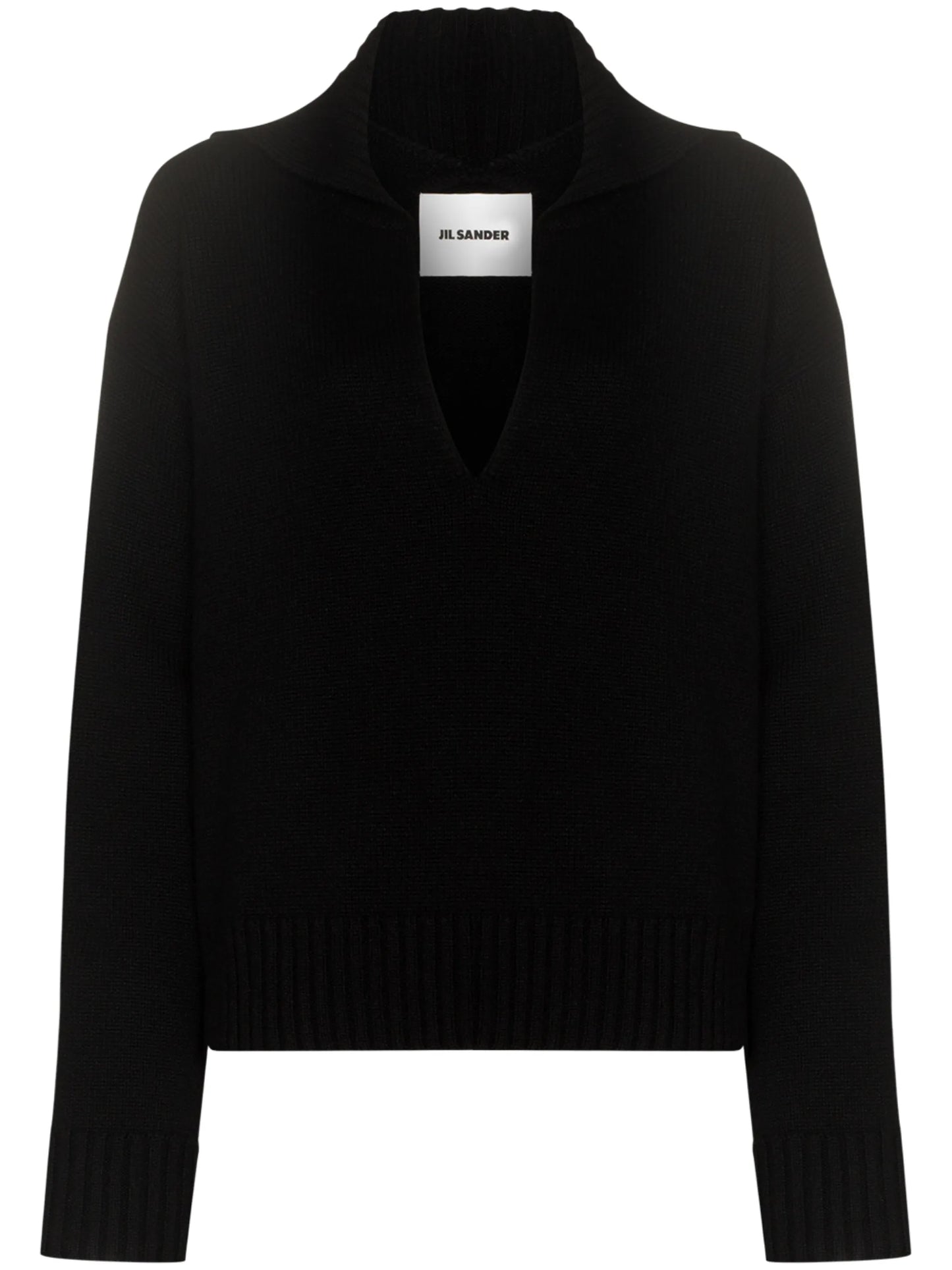 loose-fit V-neck jumper