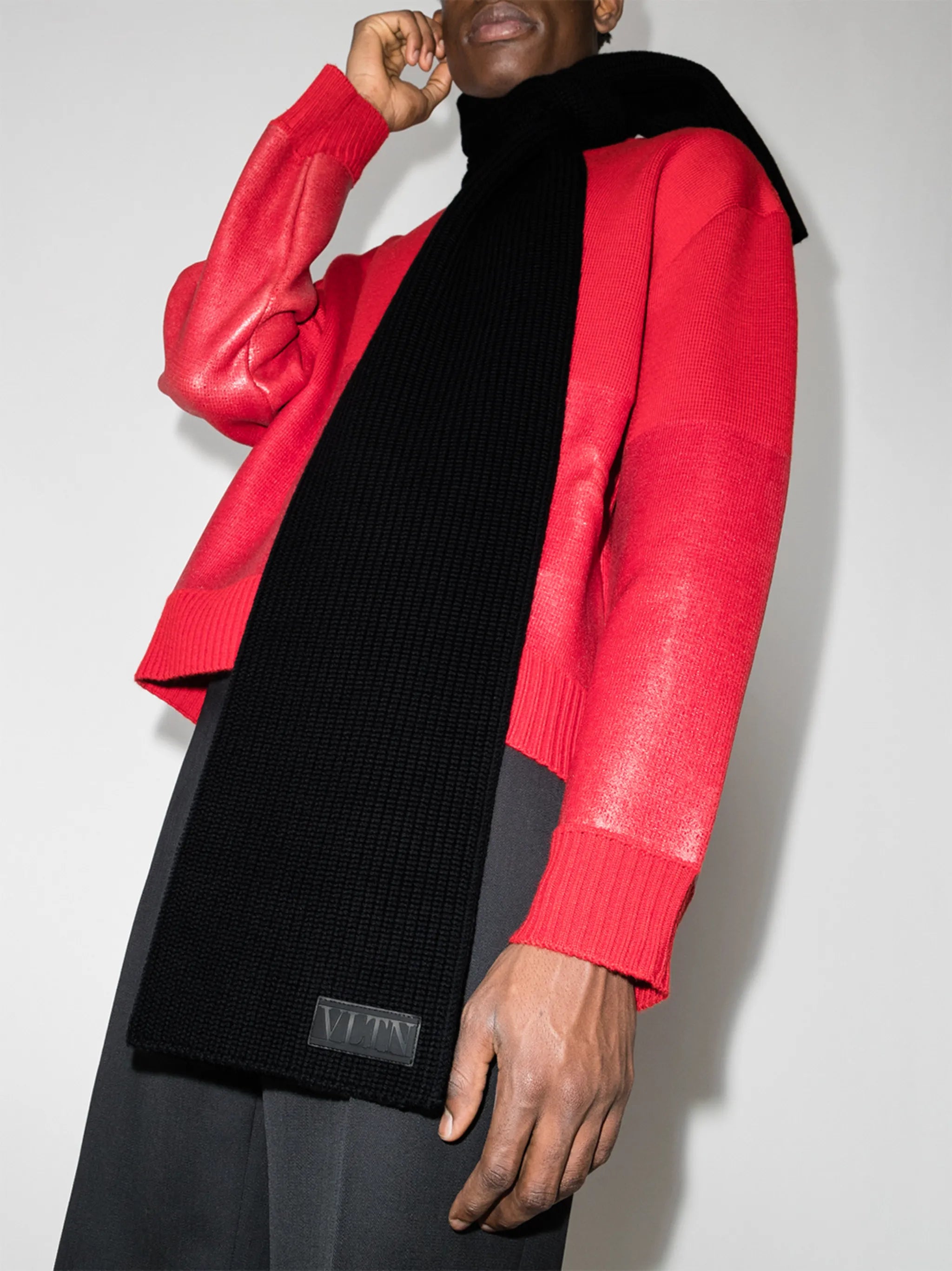 VLTN logo patch knitted scarf