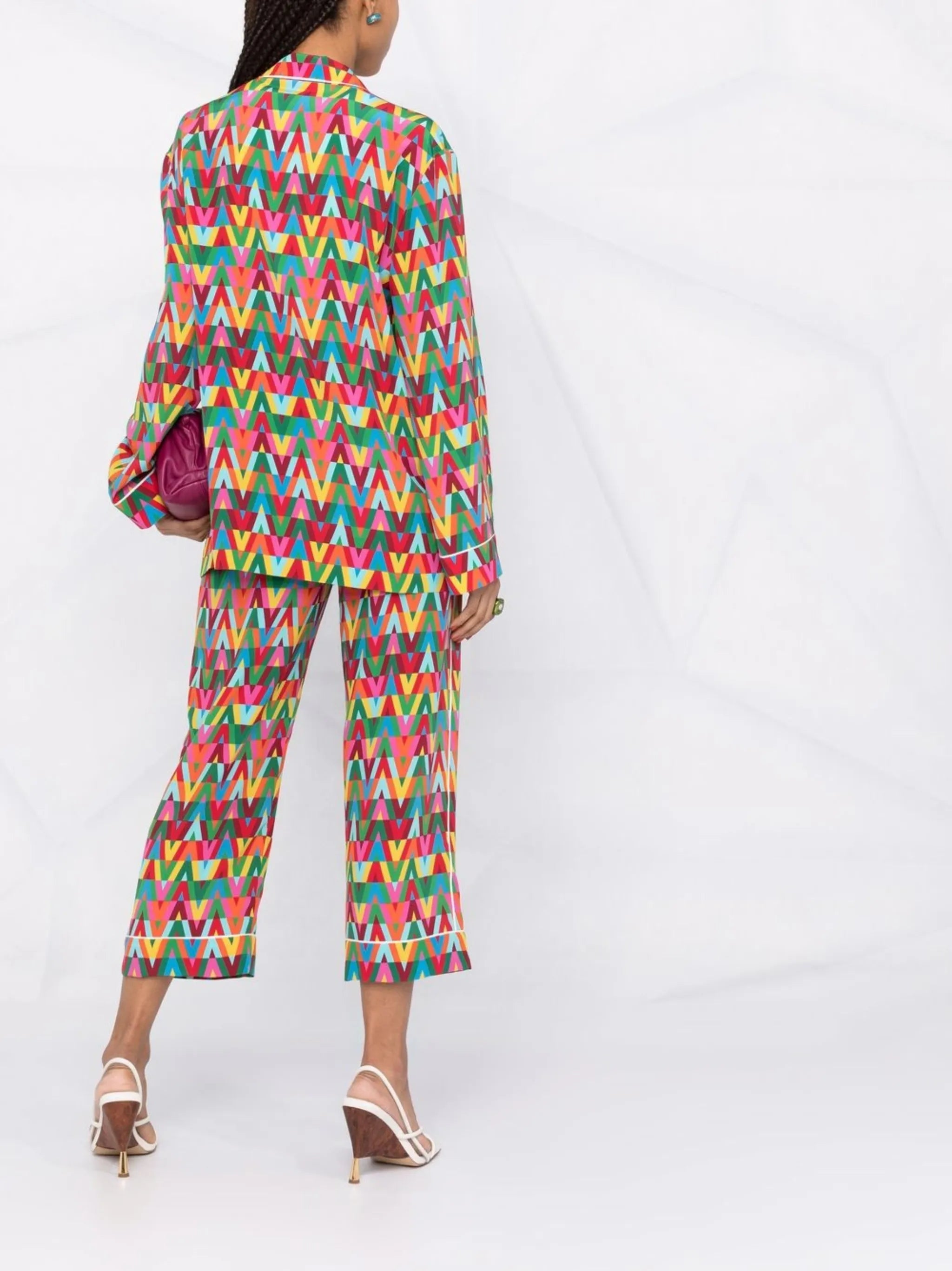 Optical silk jacket