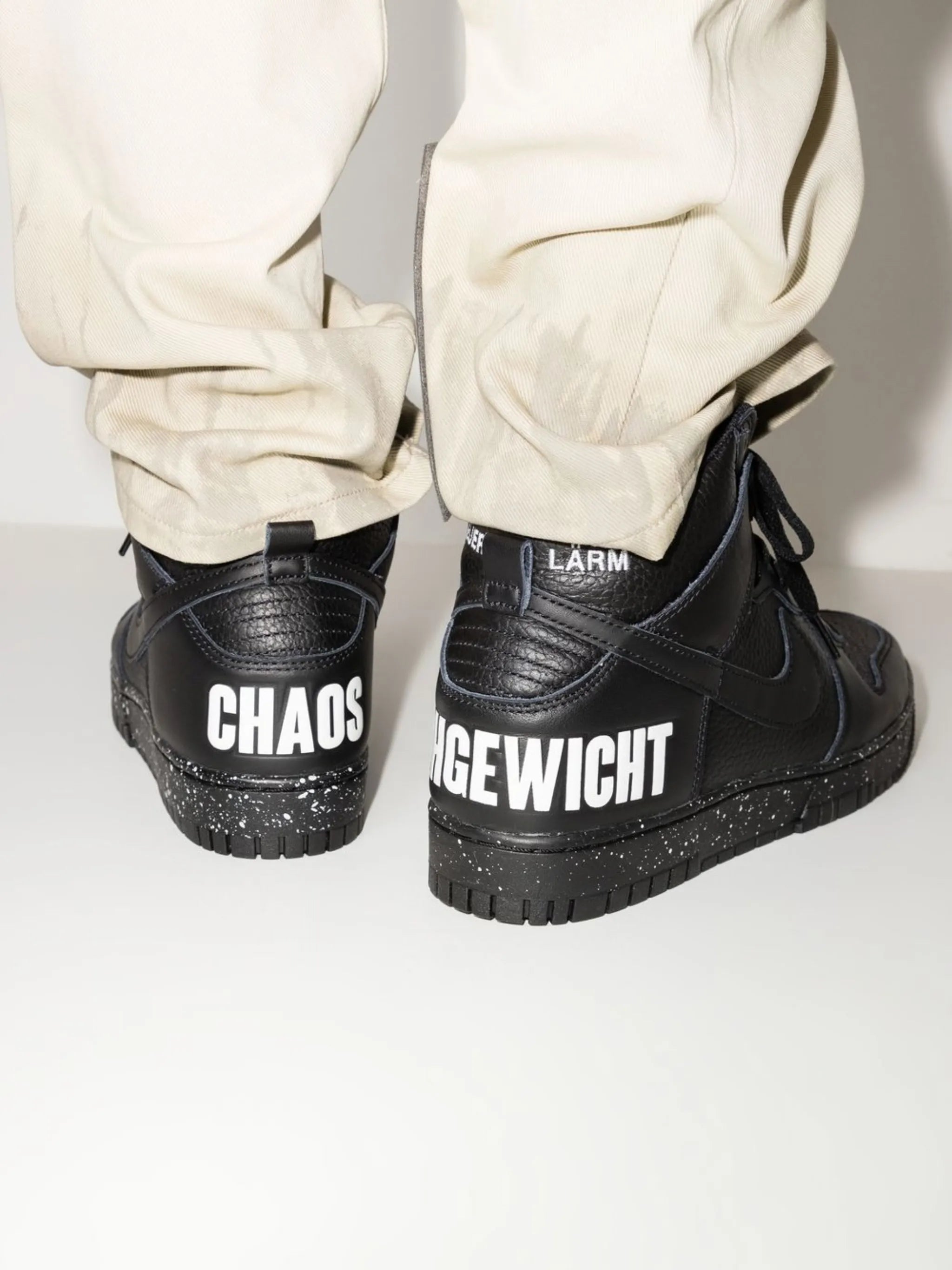 x Undercover Dunk Hi 1985 