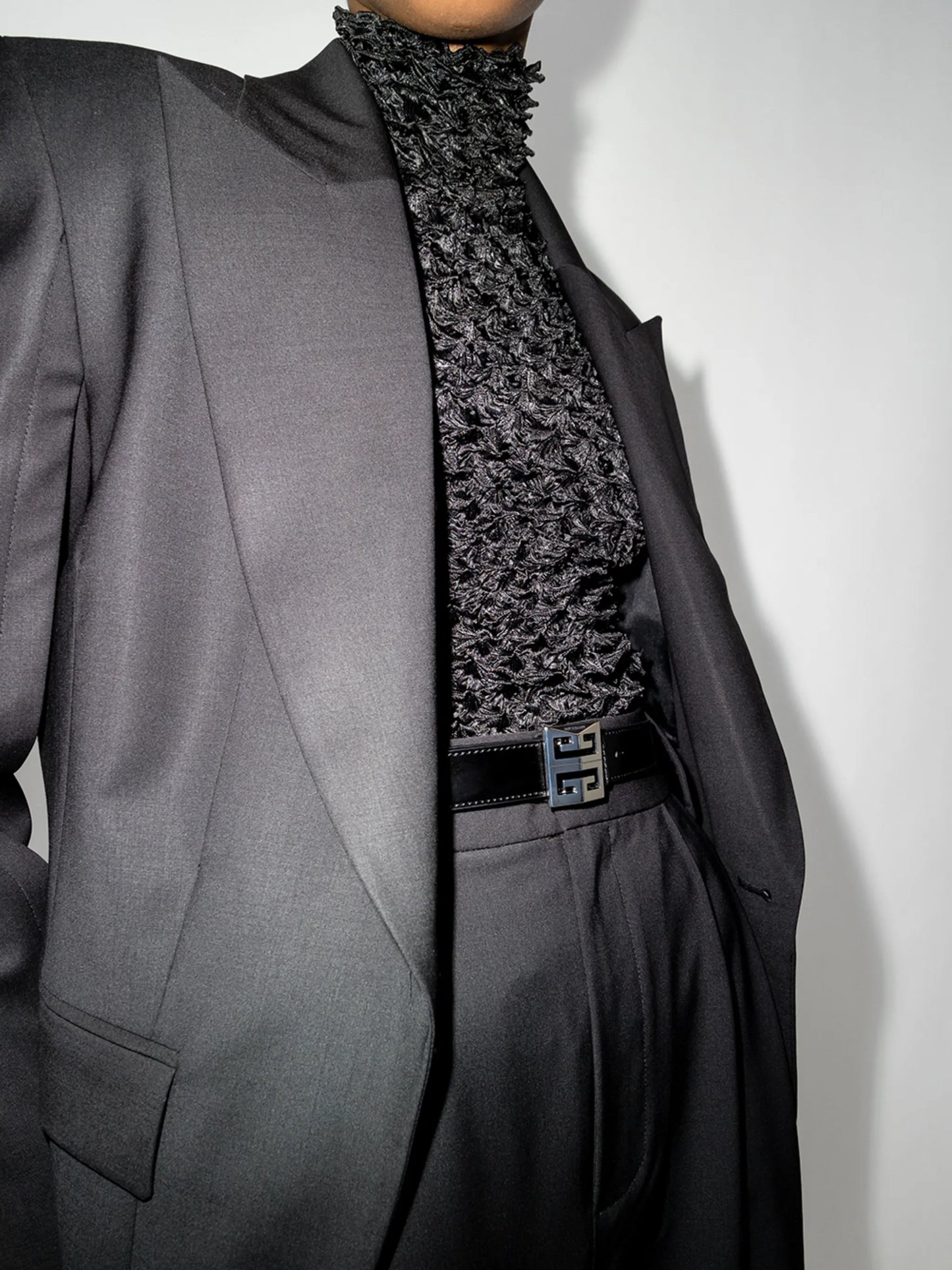 4G buckle leather belt