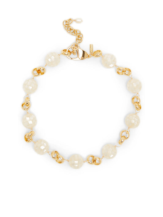 Daphne 15 pearl necklace