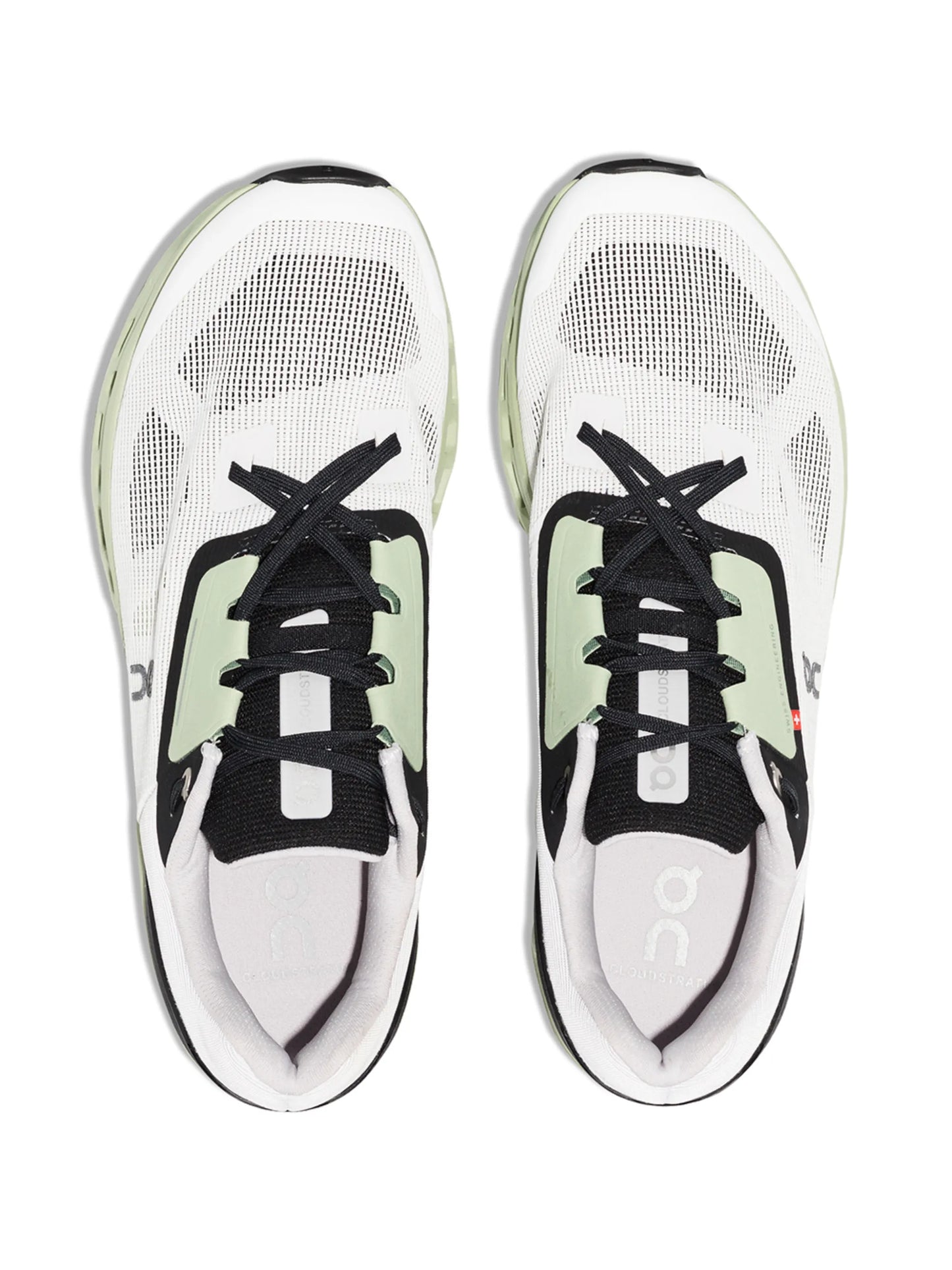 Cloudstratus low-top sneakers