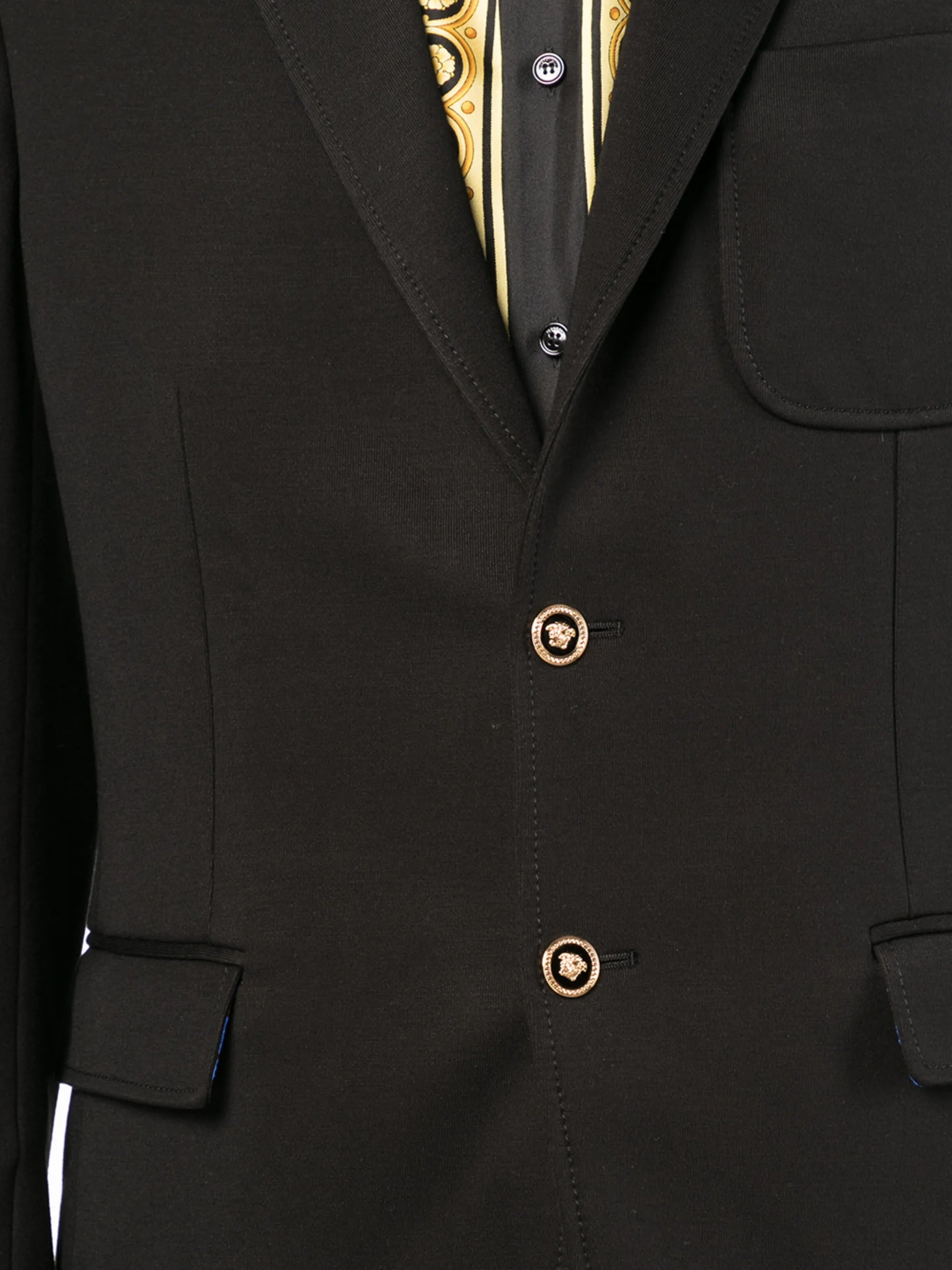 single-breasted blazer