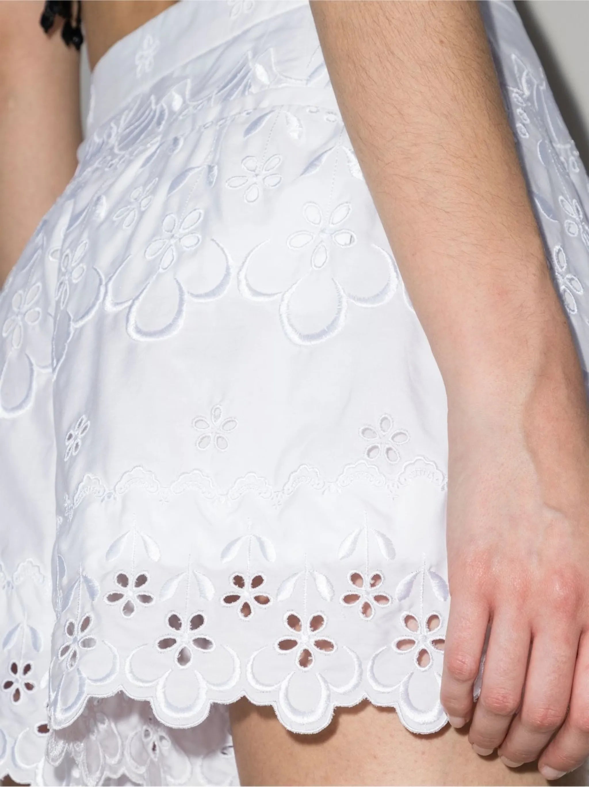 broderie-anglaise scalloped cotton shorts