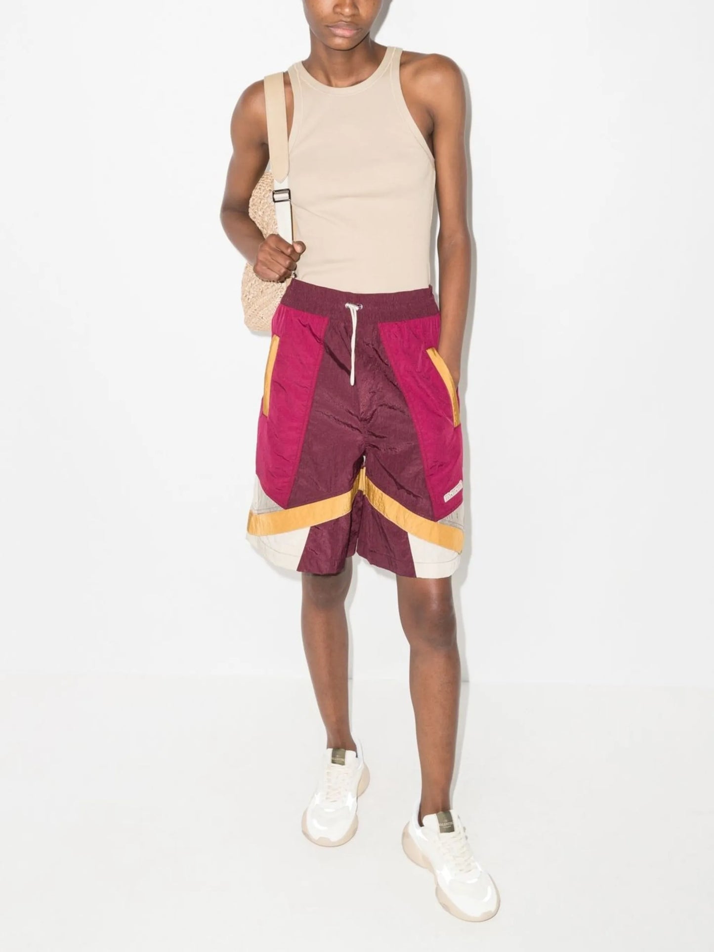 sleeveless tank top