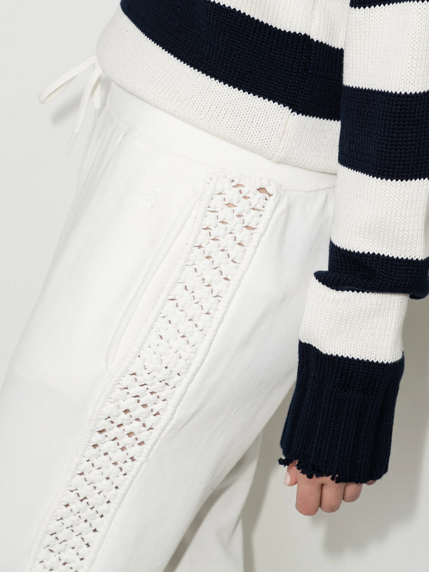 macram??-detail cotton joggers