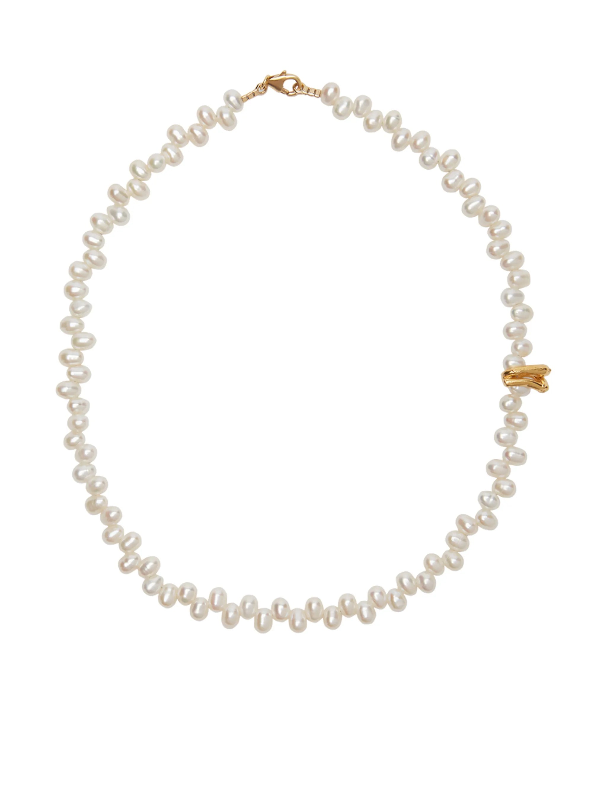 La Calliope choker necklace