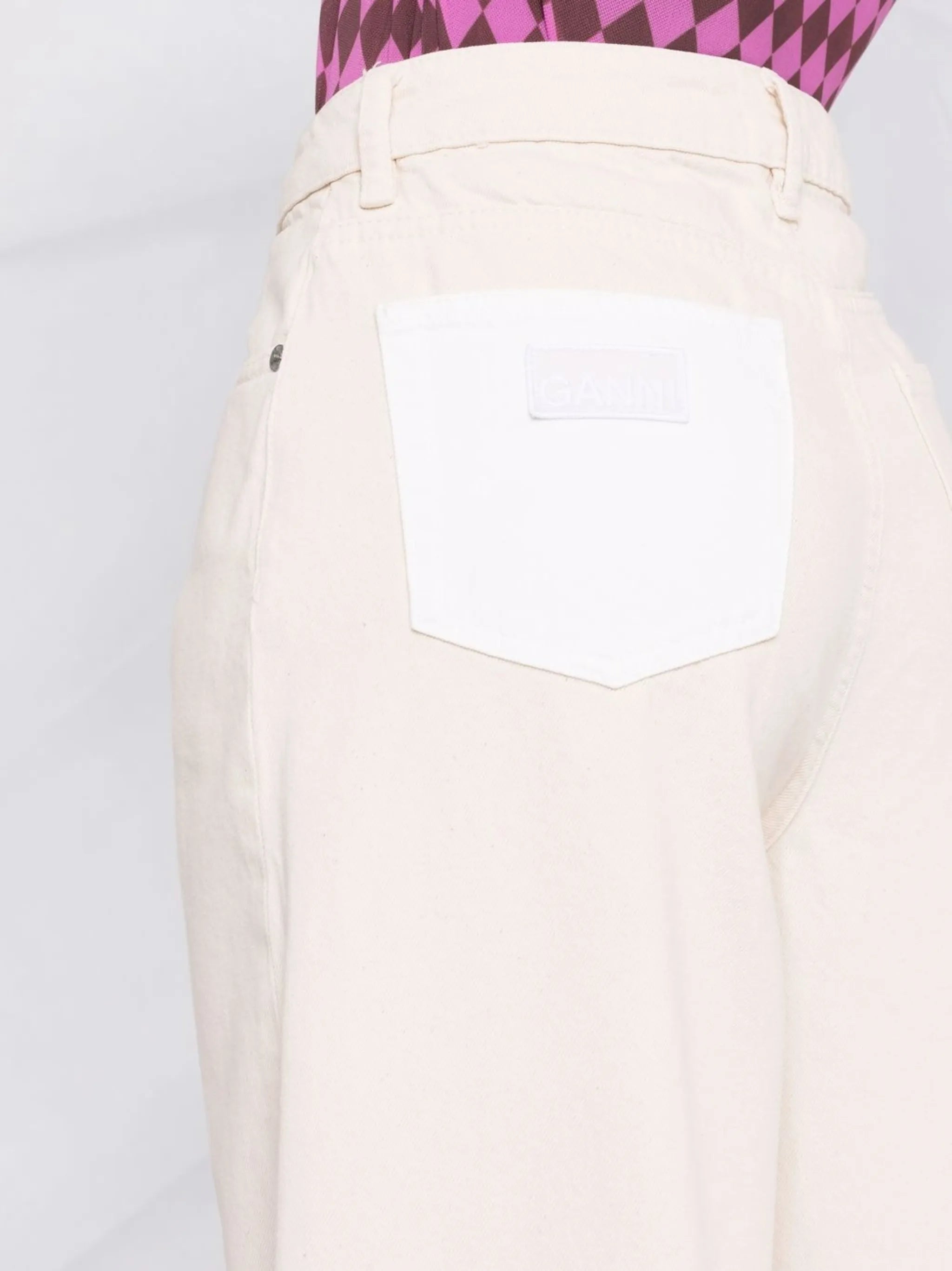 high-waisted jeans