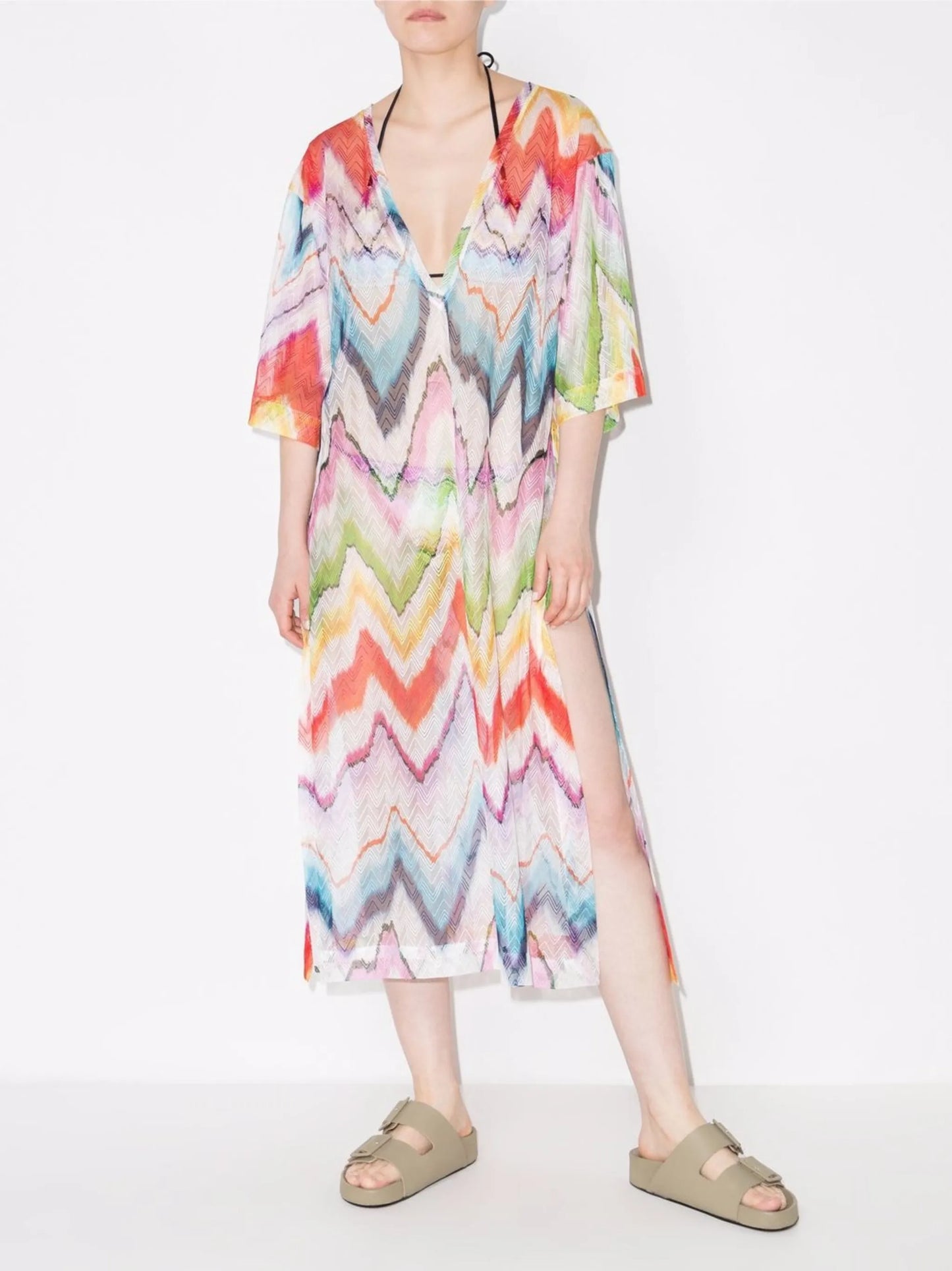 zigzag-print V-neck dress