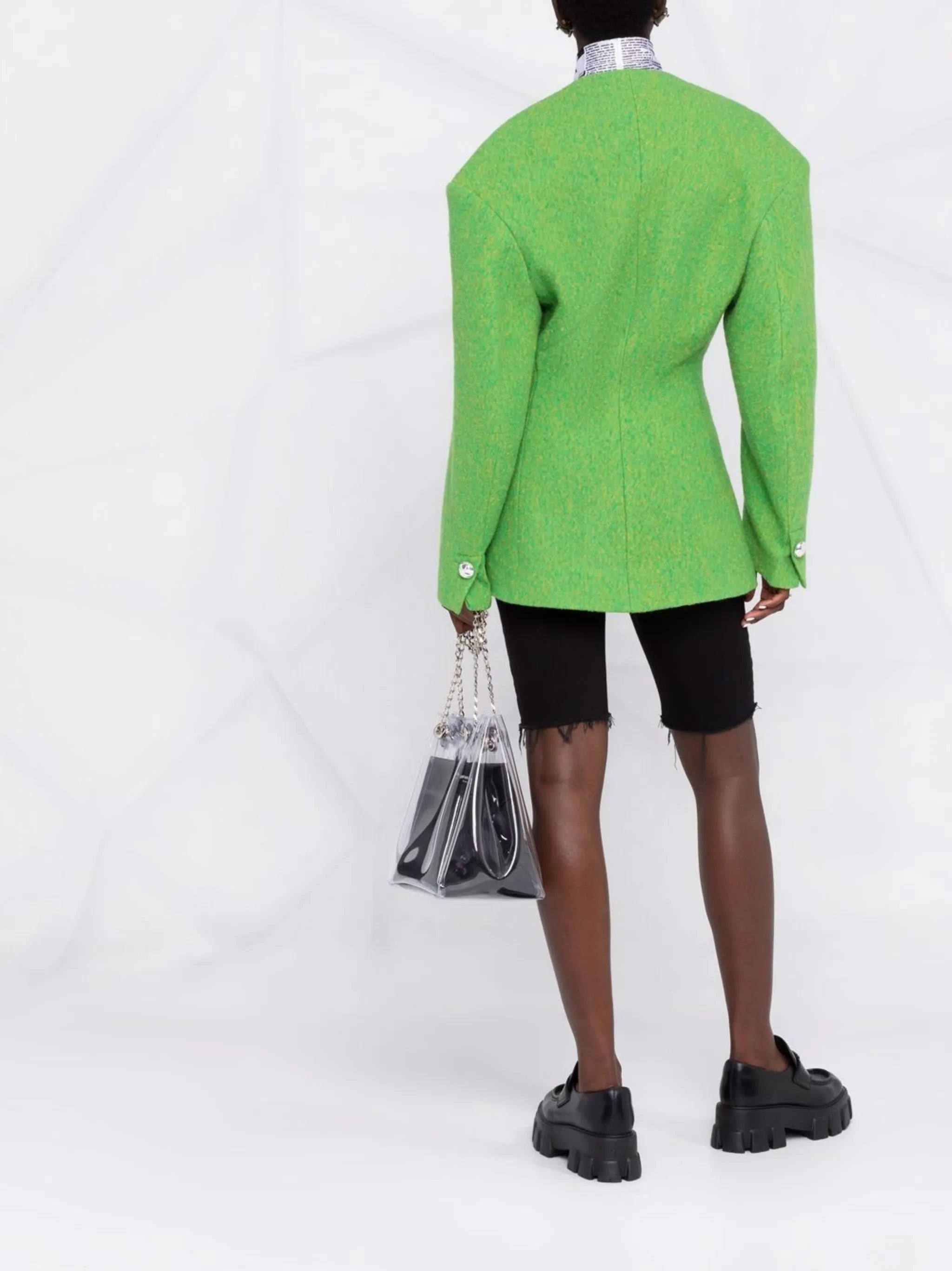padded-shoulder single-breasted blazer