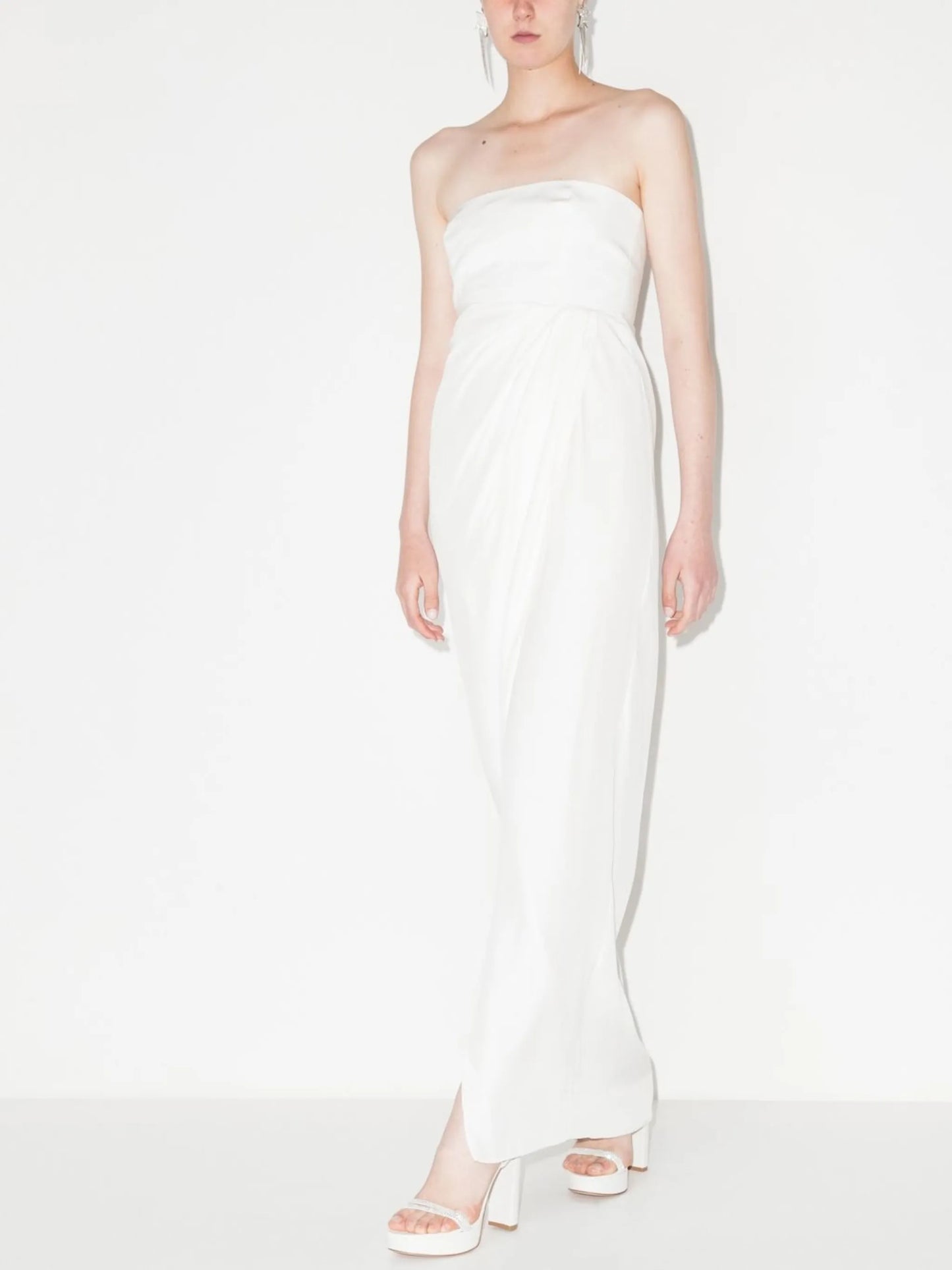 sleeveless long dress